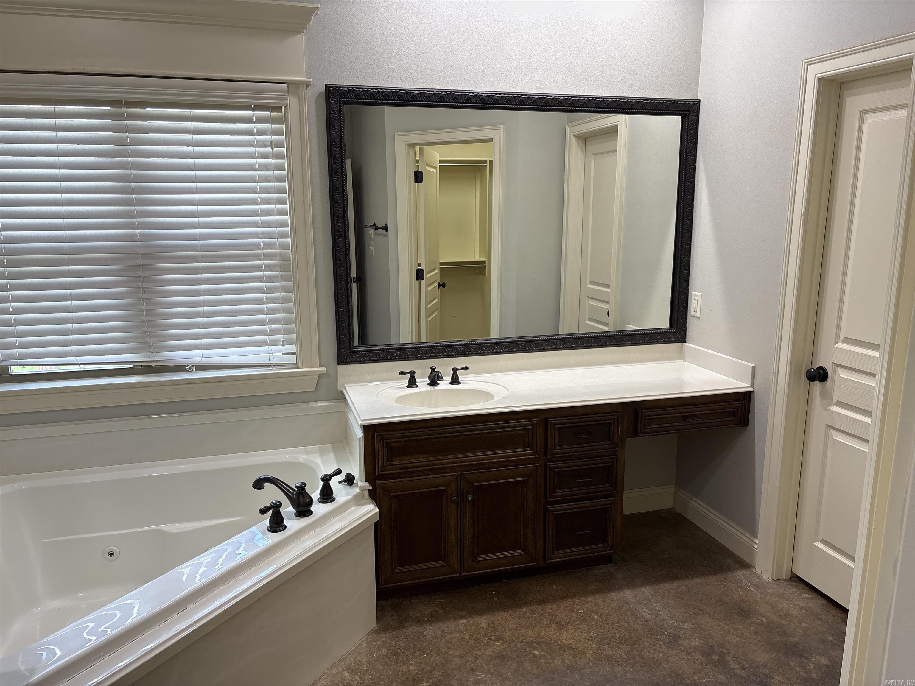 CHAPEL CREEK - Residential
