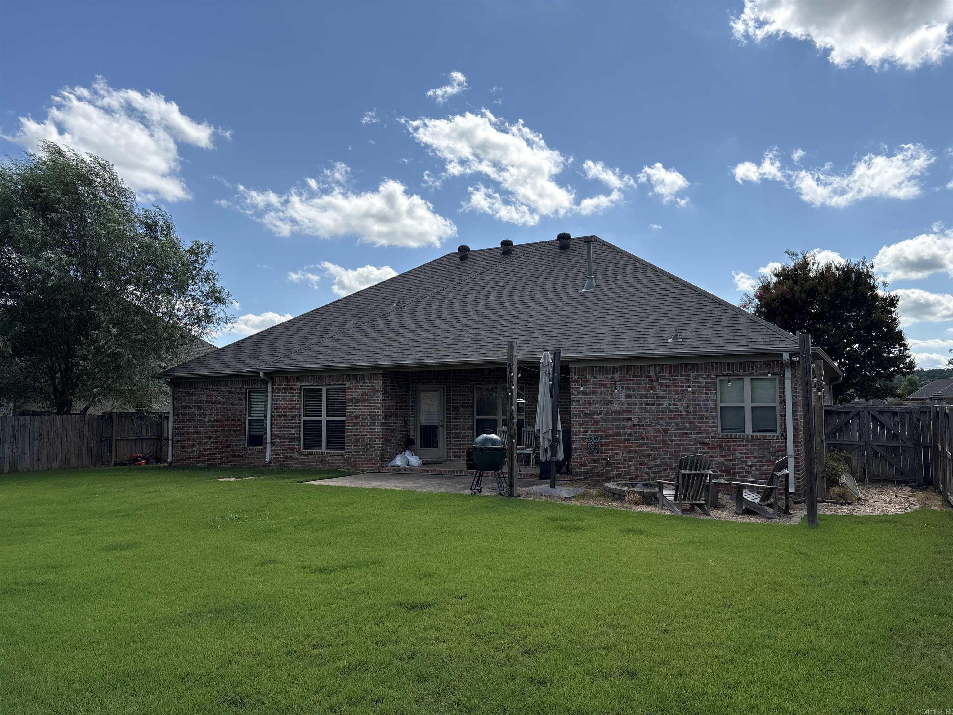 CHAPEL CREEK - Residential