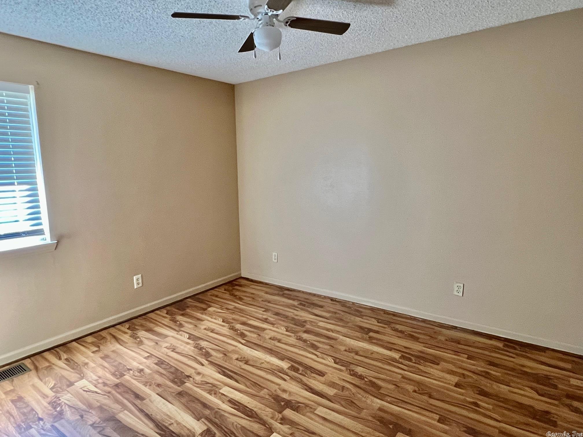 Metes & Bounds - Residential Income
