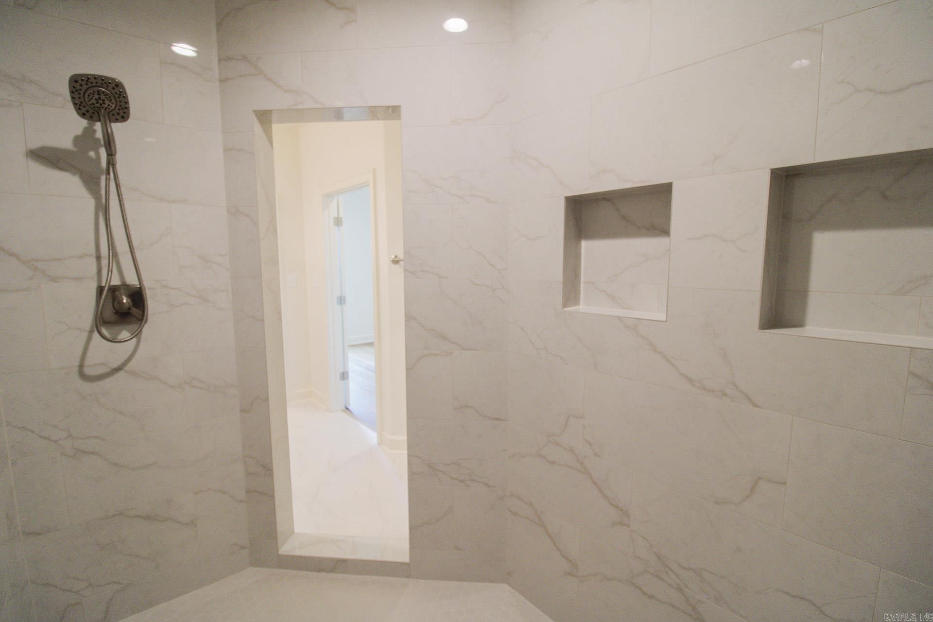 RIDGE VIEW - Residential