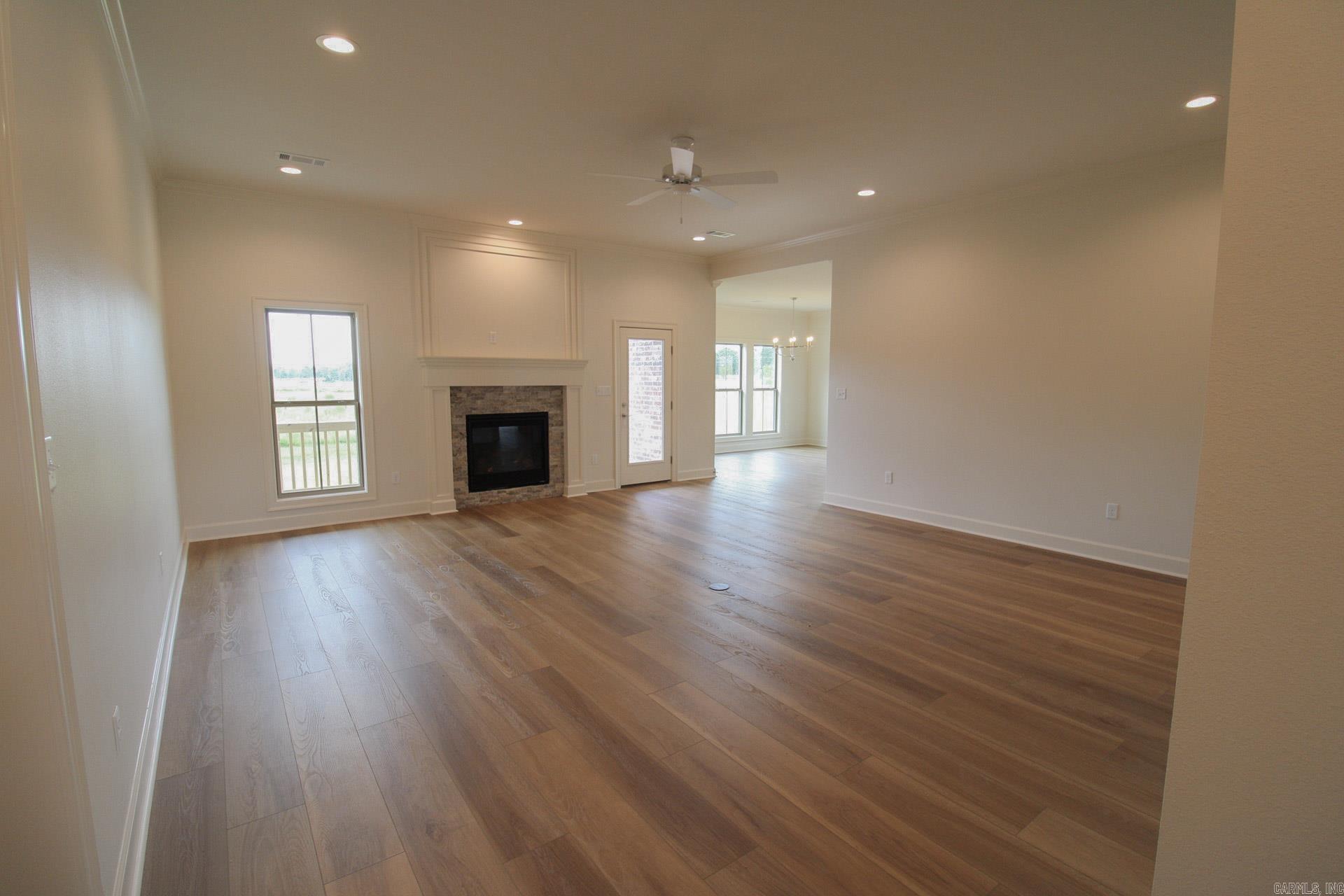 RIDGE VIEW - Residential