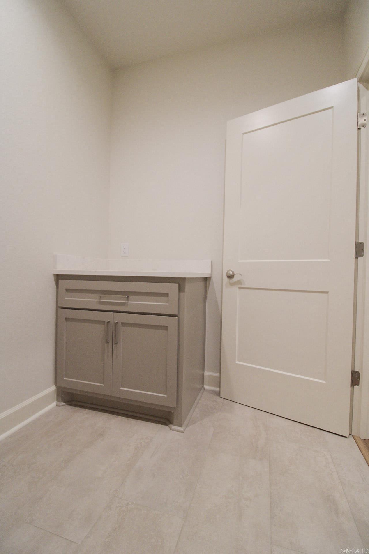 RIDGE VIEW - Residential