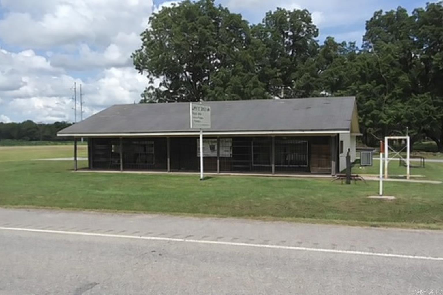 Prime commercial opportunity on Highway 65 North in Chicot County, Arkansas. This 4,200 sq. ft. building (60×70) was formerly home to the well-known Amish and Country Store, a long-standing destination that once attracted visitors from all 50 states and multiple foreign countries. Located just east of Dermott on a high-traffic stretch of Hwy 65, this property offers exceptional visibility and easy access for any type of business. The building’s open layout provides flexibility for retail, restaurant, office, specialty shop, or multi-use commercial purposes and it offers over 2-1/2 acres!! With its strong history, recognizable location, and steady traffic flow, this property is an excellent opportunity for a new or expanding business looking for a proven spot with room to grow.