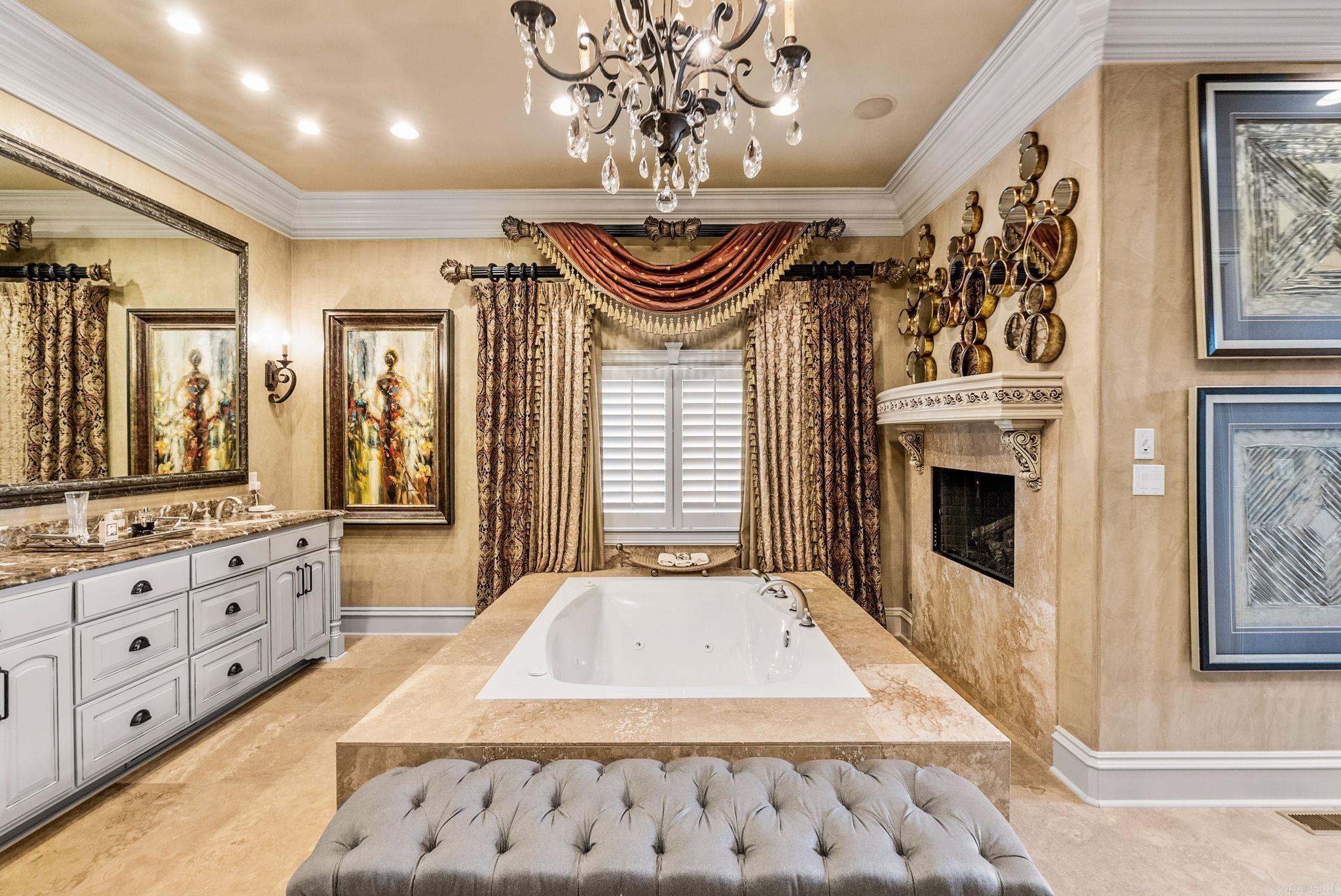 VALLEY FALLS ESTATES - Residential