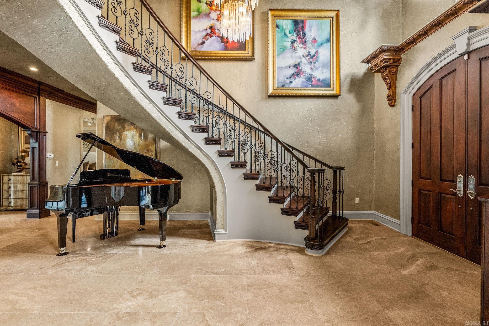 VALLEY FALLS ESTATES - Residential
