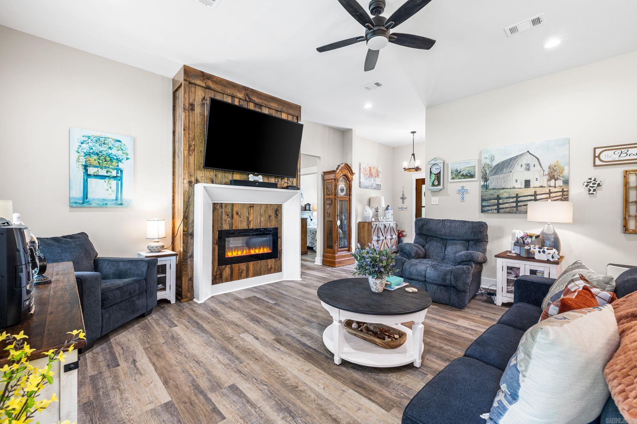 Saddlebrook Estates - Residential