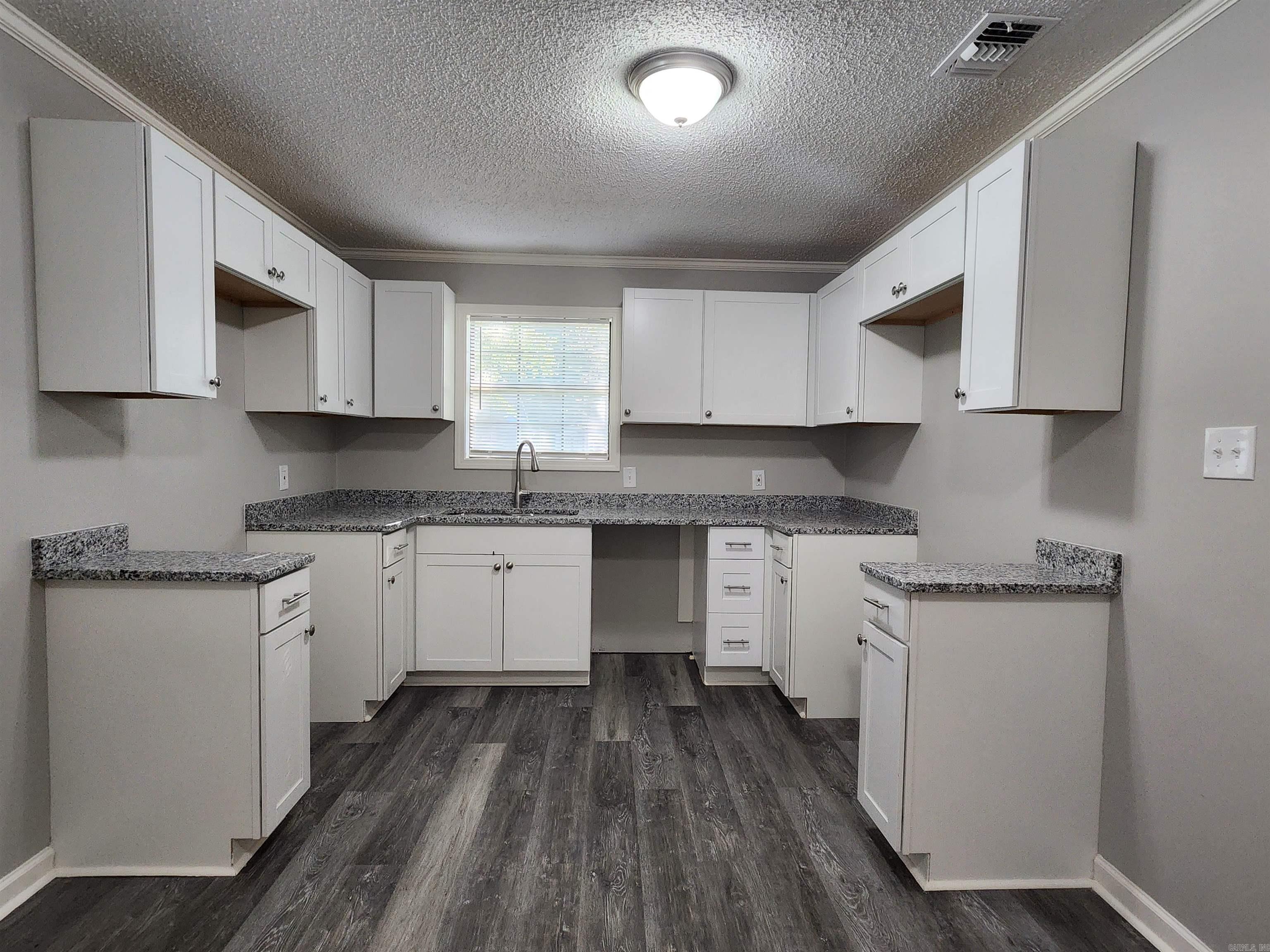 MIMOSA GARDENS - Residential