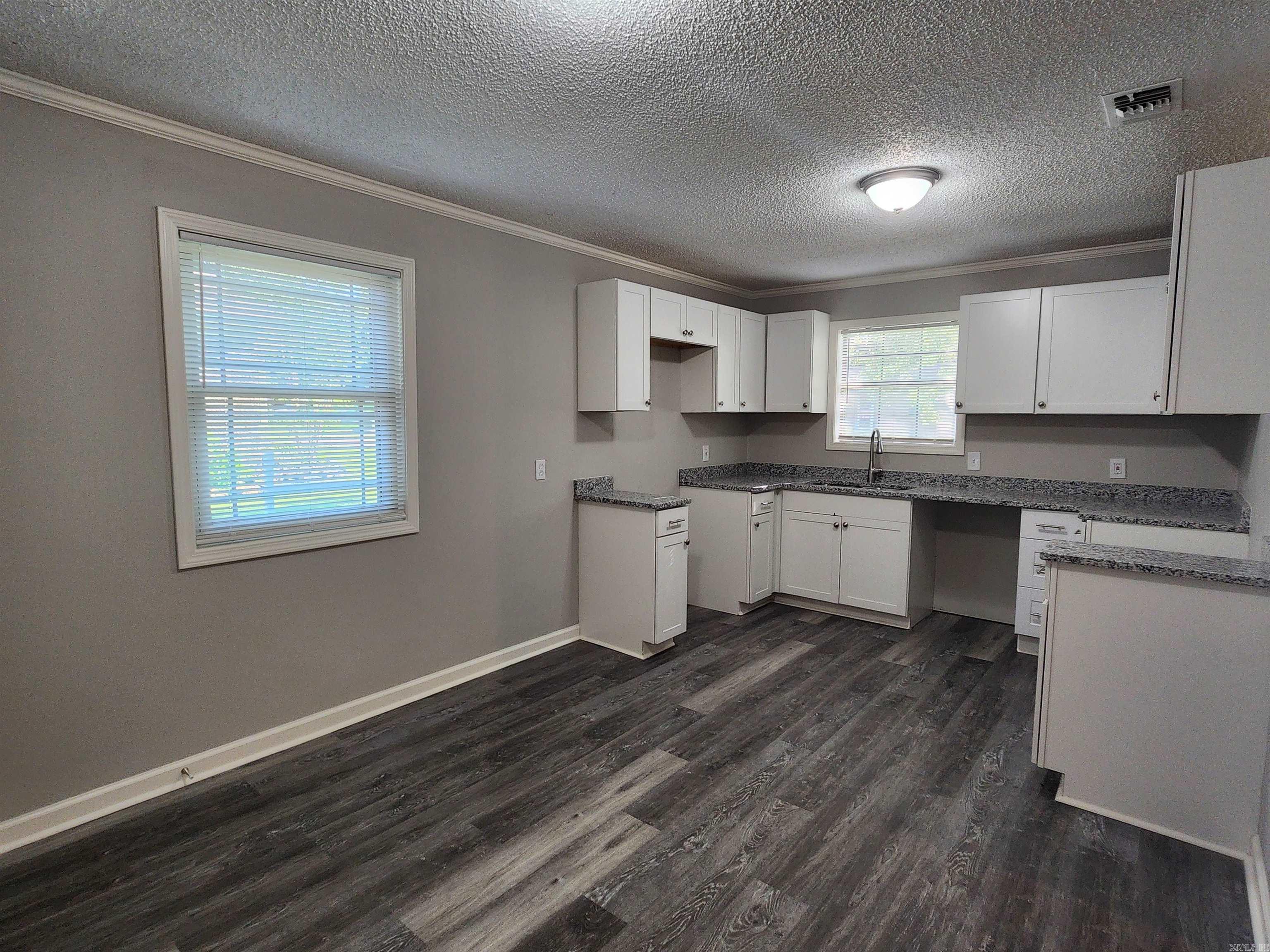 MIMOSA GARDENS - Residential