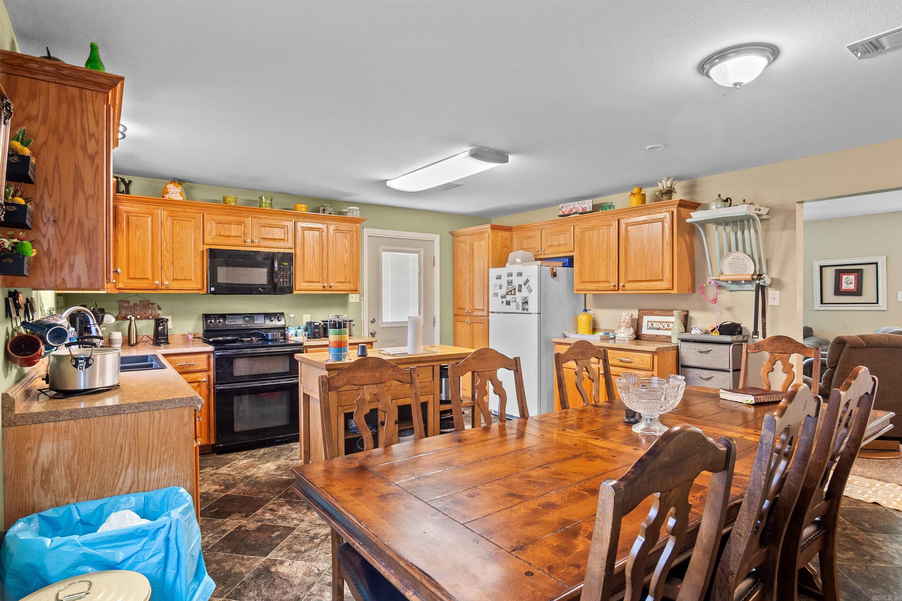 CARSON ACRES - Residential