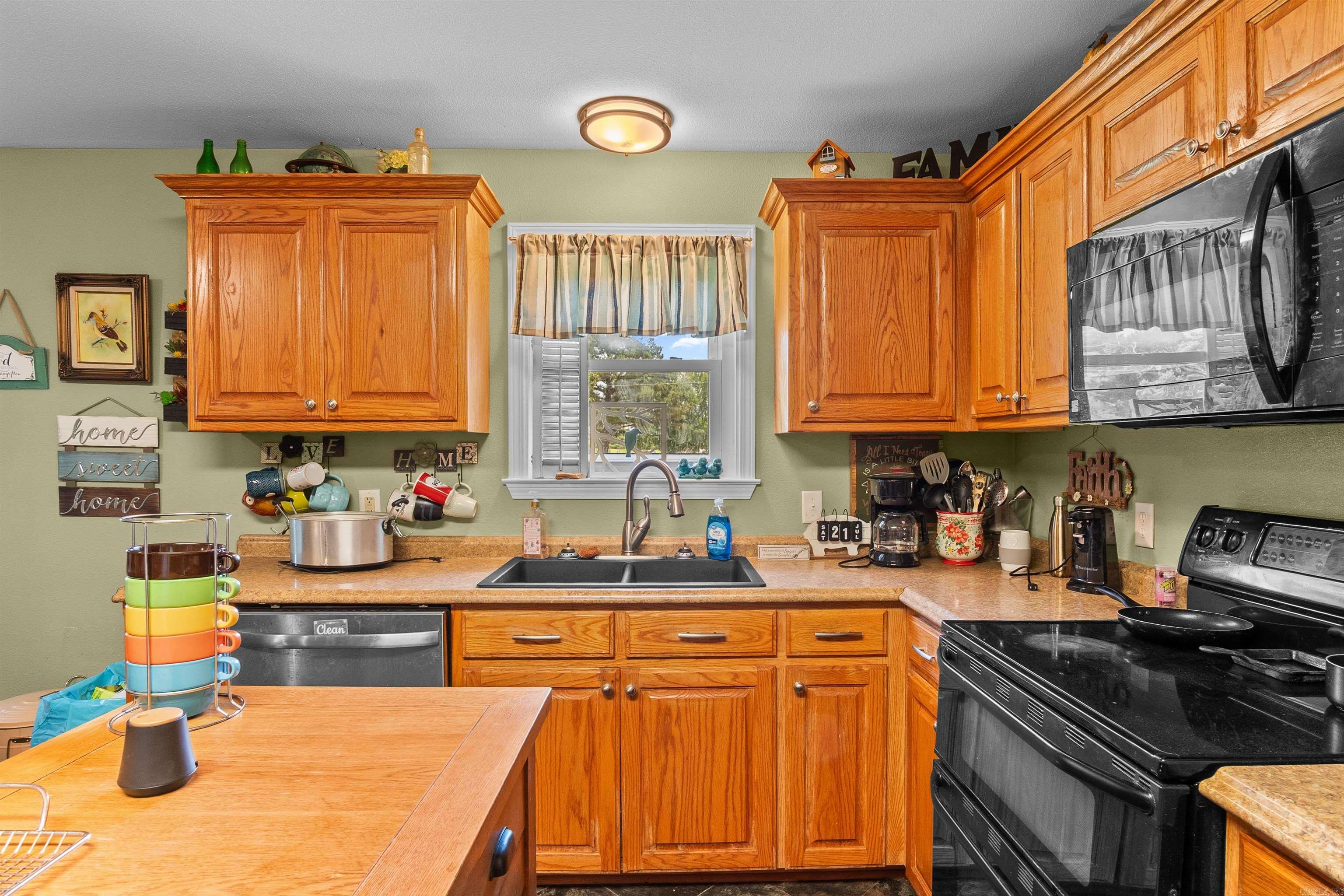 CARSON ACRES - Residential
