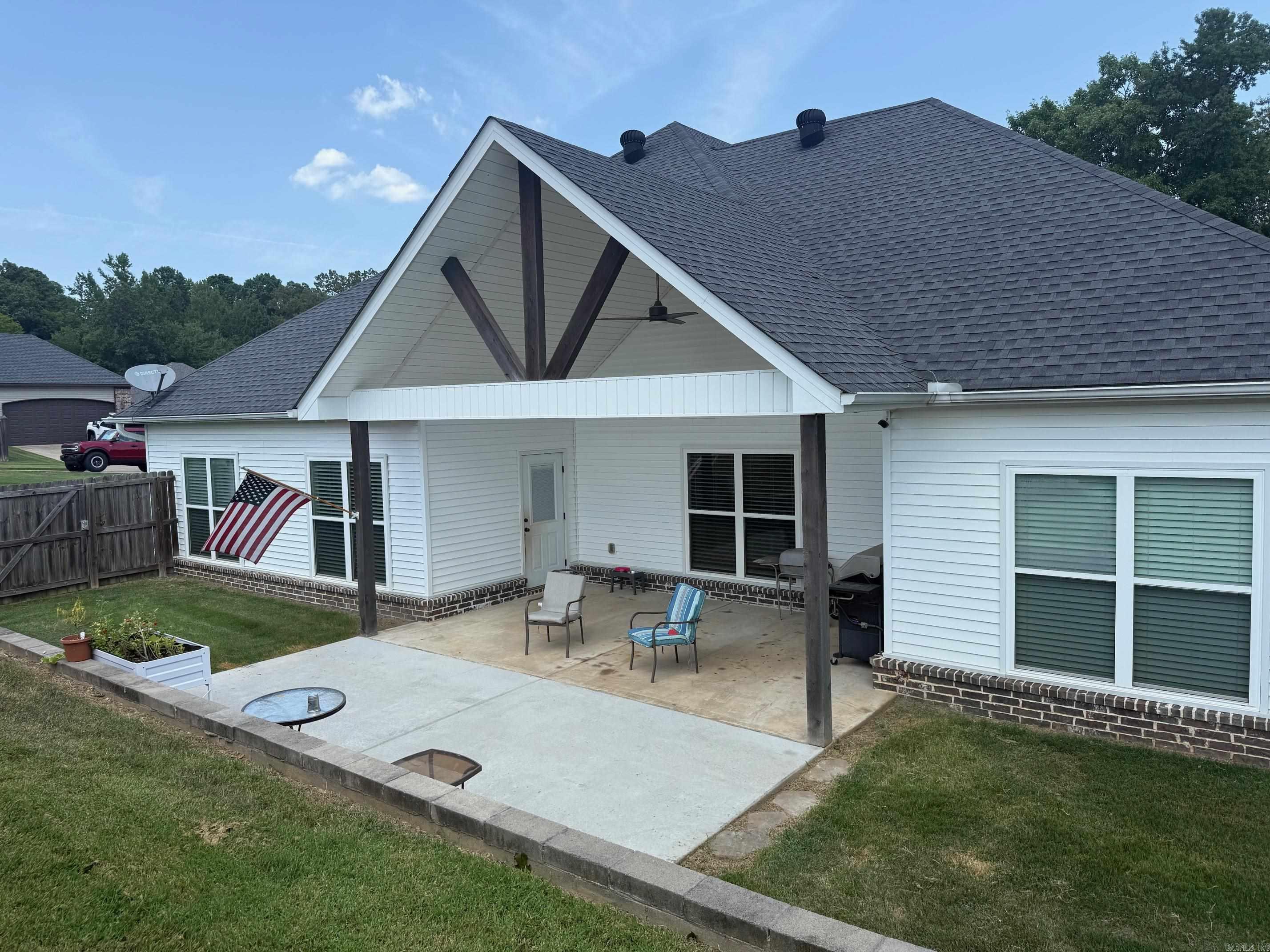 CROSSROADS VILLAGE - Residential