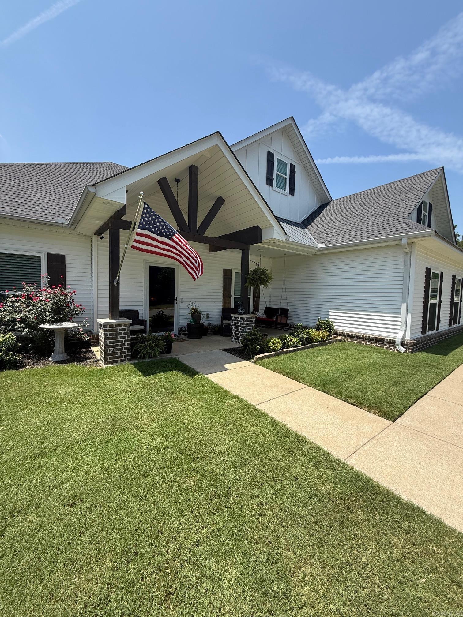 CROSSROADS VILLAGE - Residential