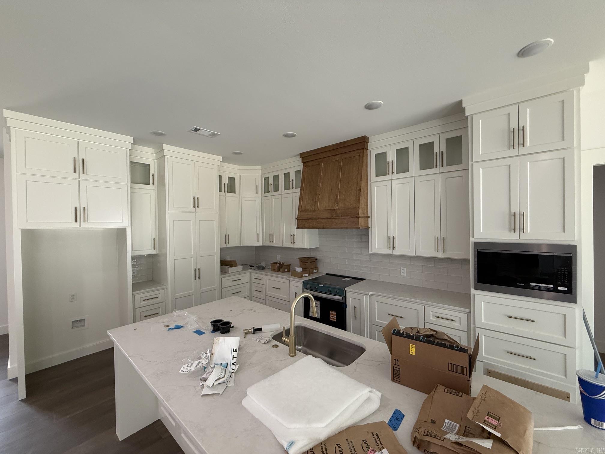 COYOTE RIDGE - Residential