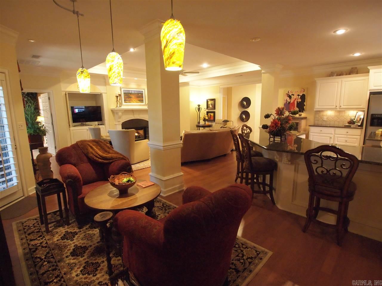 Montagne Court - Residential