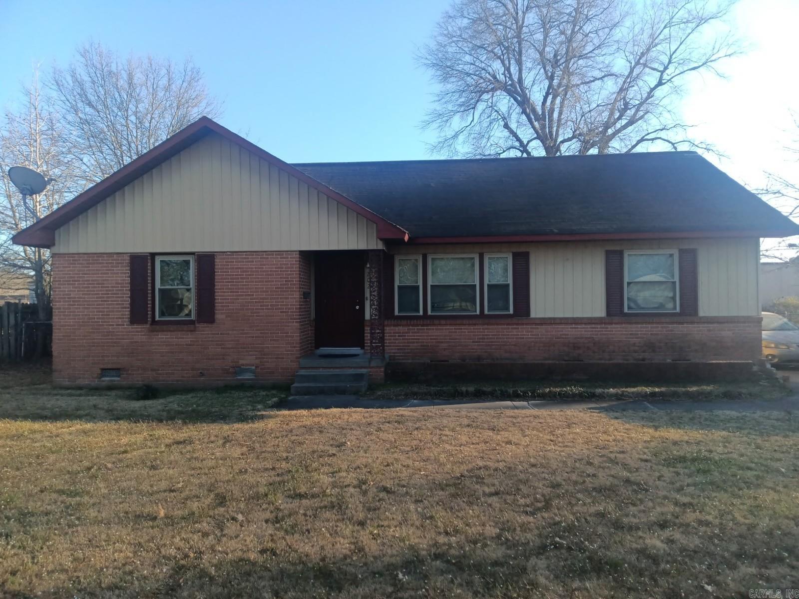 Solid well built home on a large lot close to restaurants and shopping . Home features large family room, formal dining room that is open to the kitchen.  Lots of great cabinets for storage.  All bedrooms are good size.  Beautiful hardwood floors and large patio with fenced yard. Home currently has a tenant so 24 hour notice is required. Home being sold AS IS