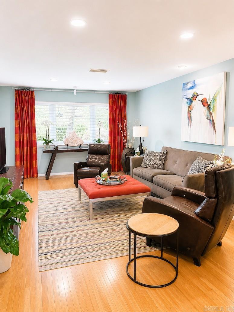 MIDTOWN - Residential