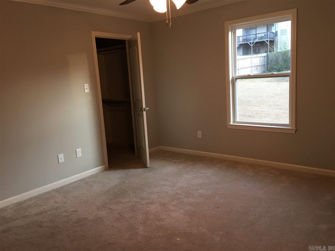 OAKTREE PLACE - Residential