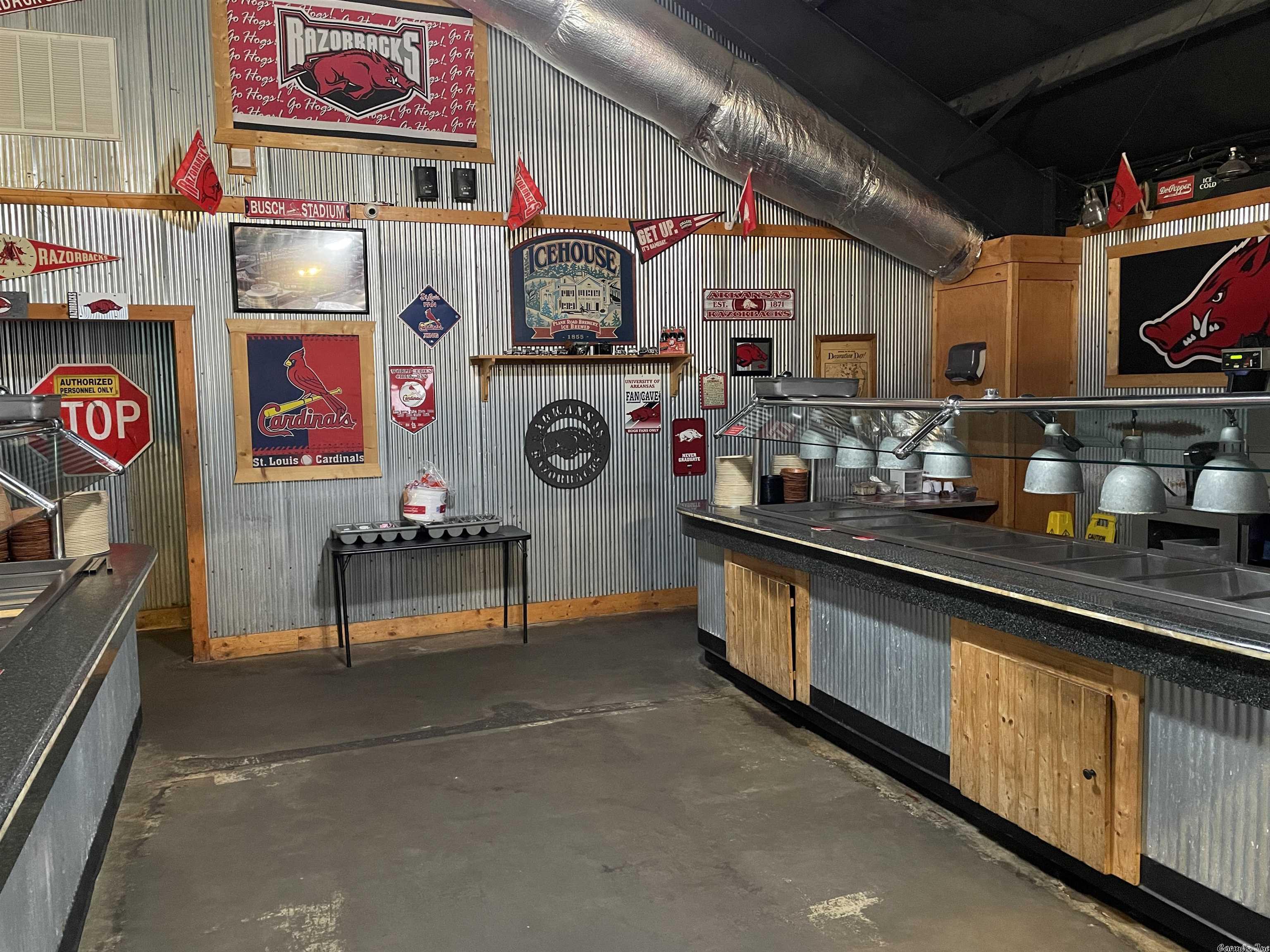 Metes & Bounds - Commercial Sale