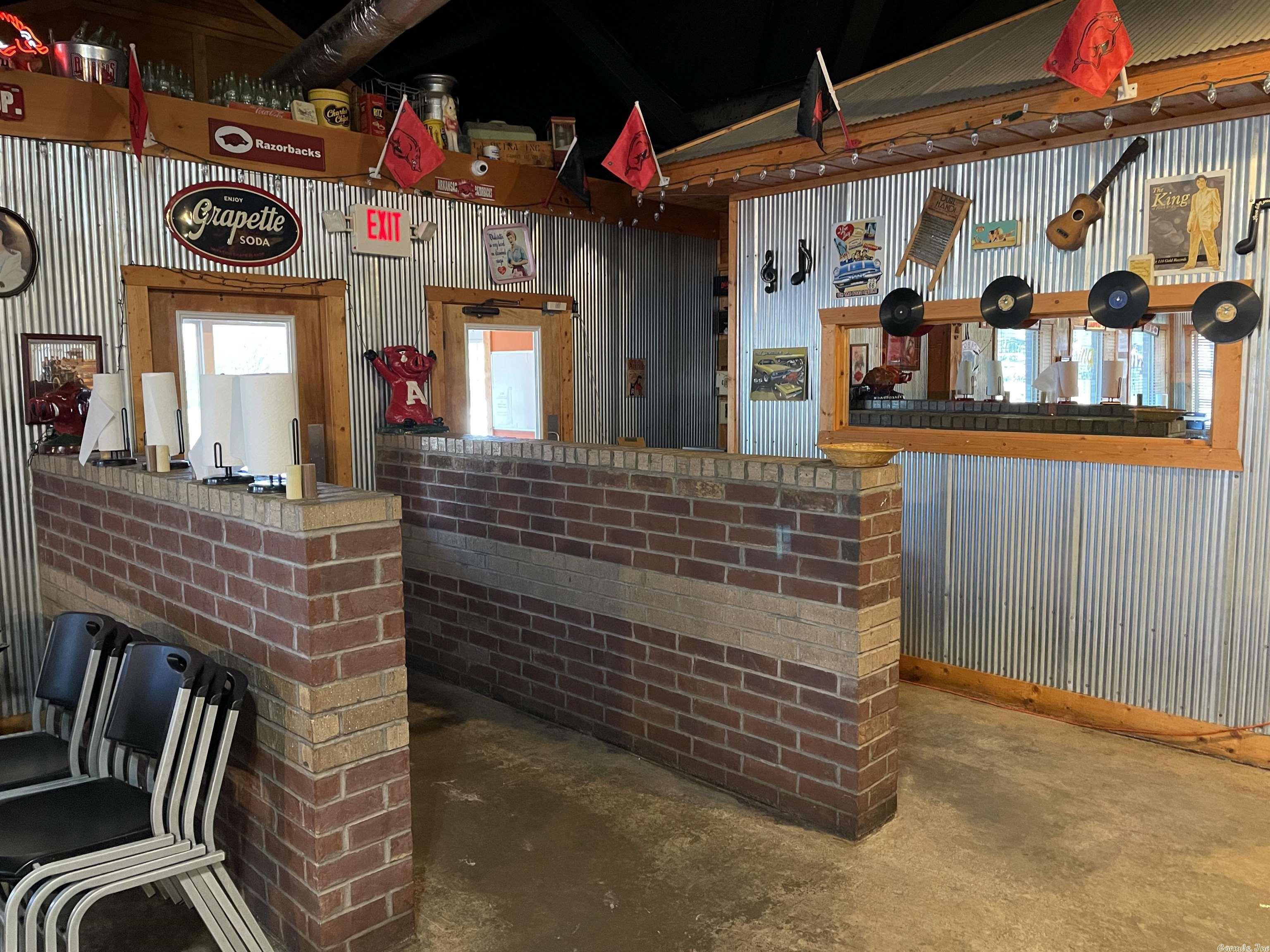 Metes & Bounds - Commercial Sale