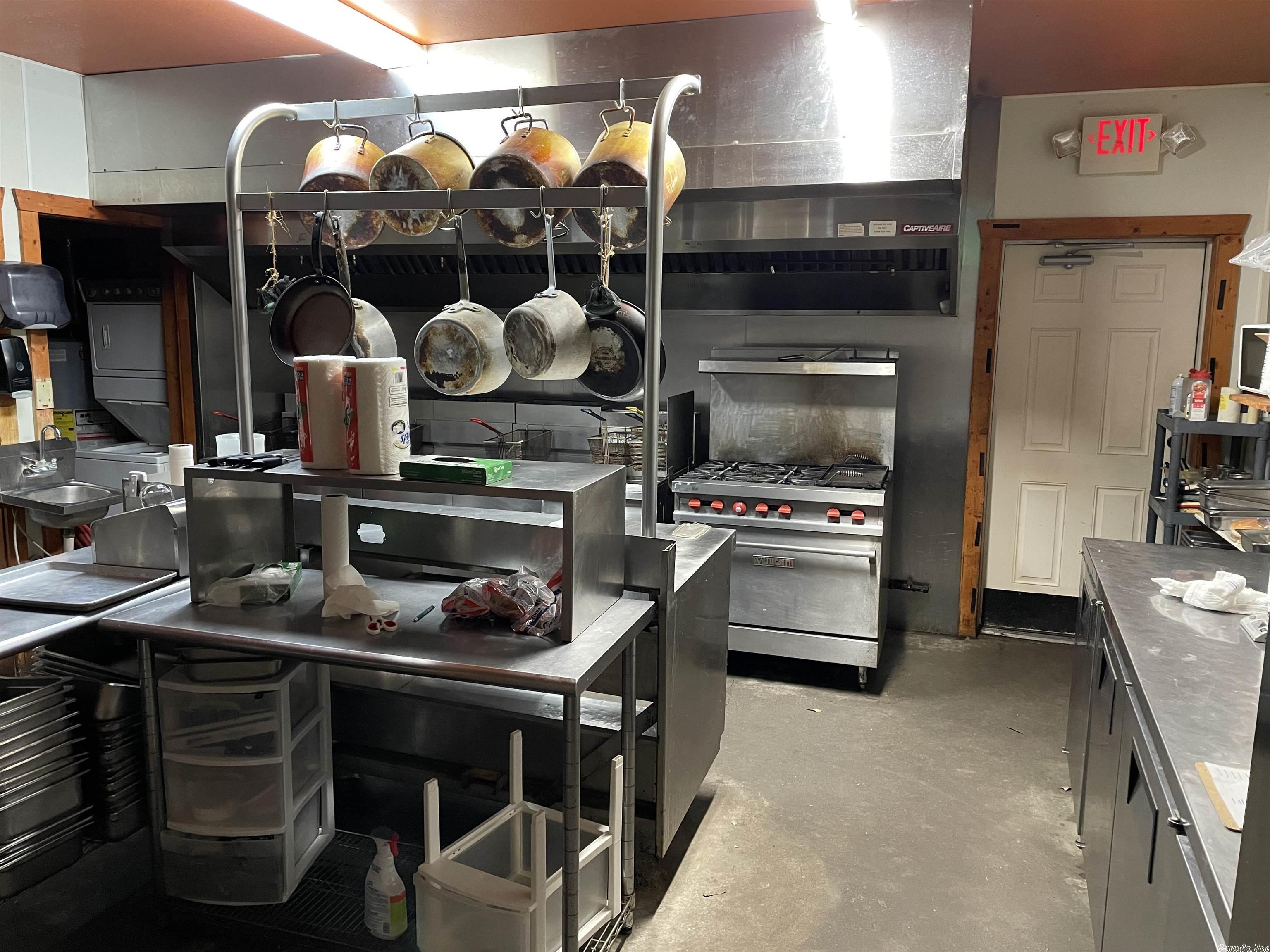 Metes & Bounds - Commercial Sale