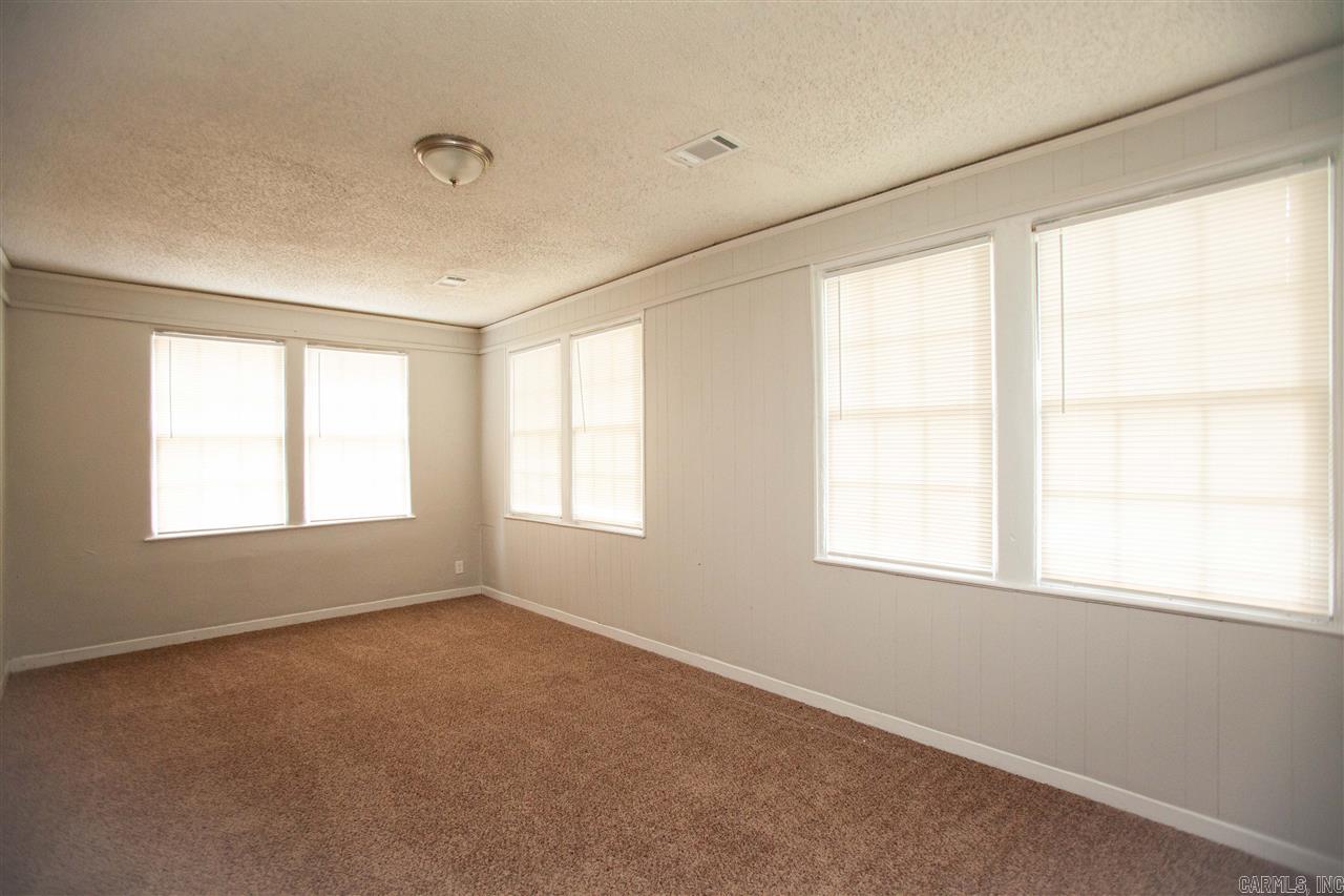 Oak Forest - Residential Lease