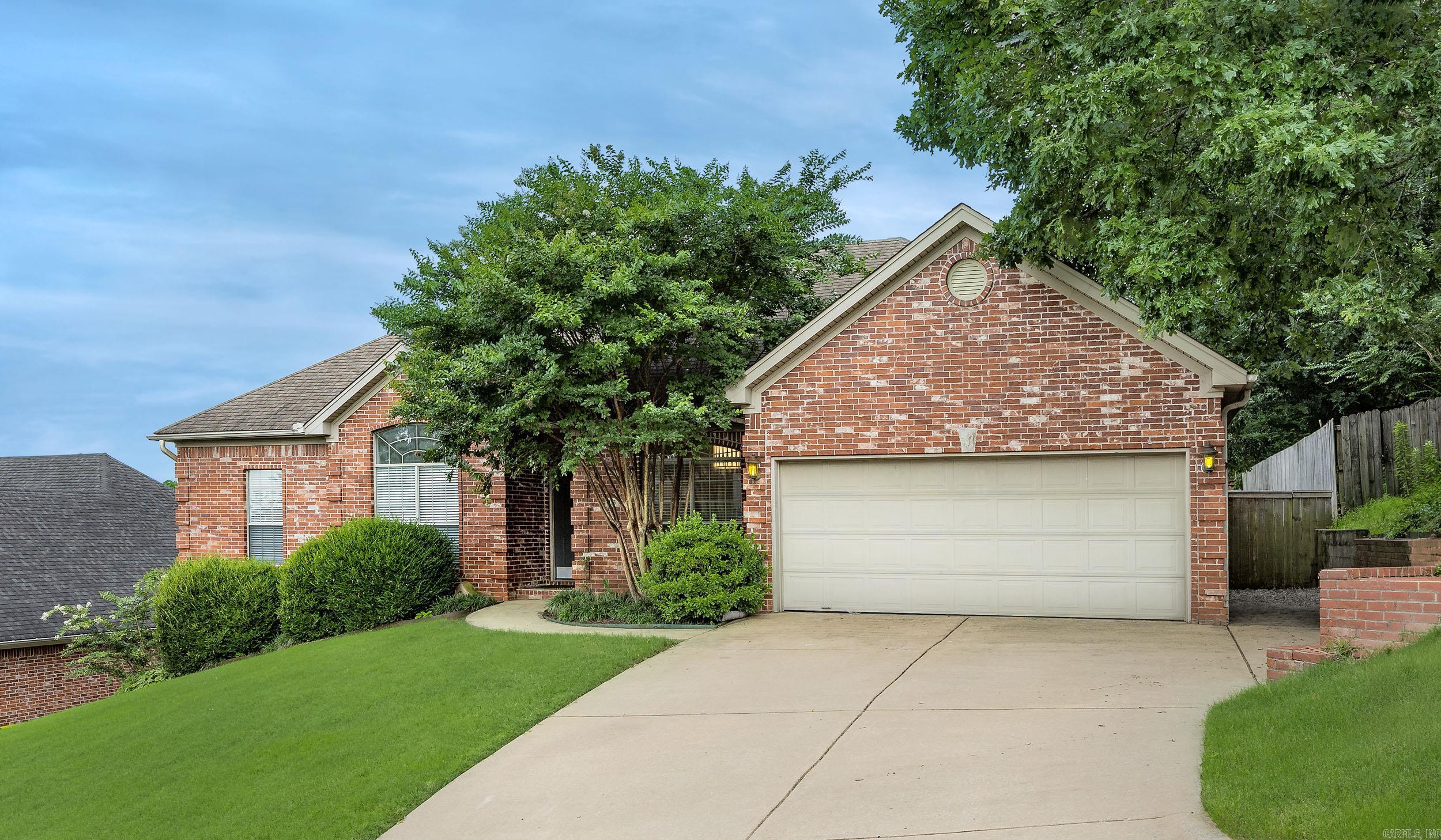 CHENAL VALLEY DUQUESNE COMMUNITY - Residential