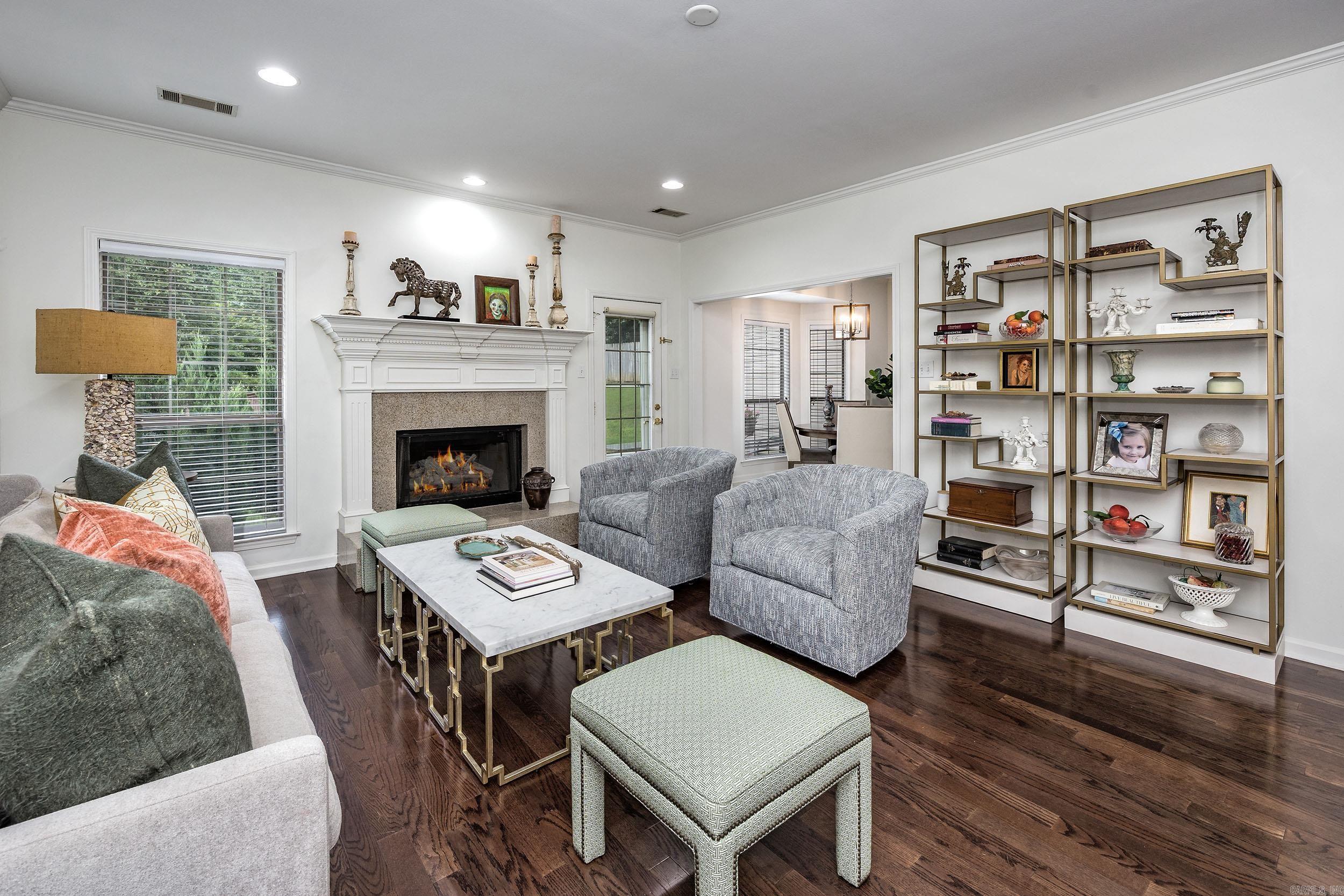 CHENAL VALLEY DUQUESNE COMMUNITY - Residential