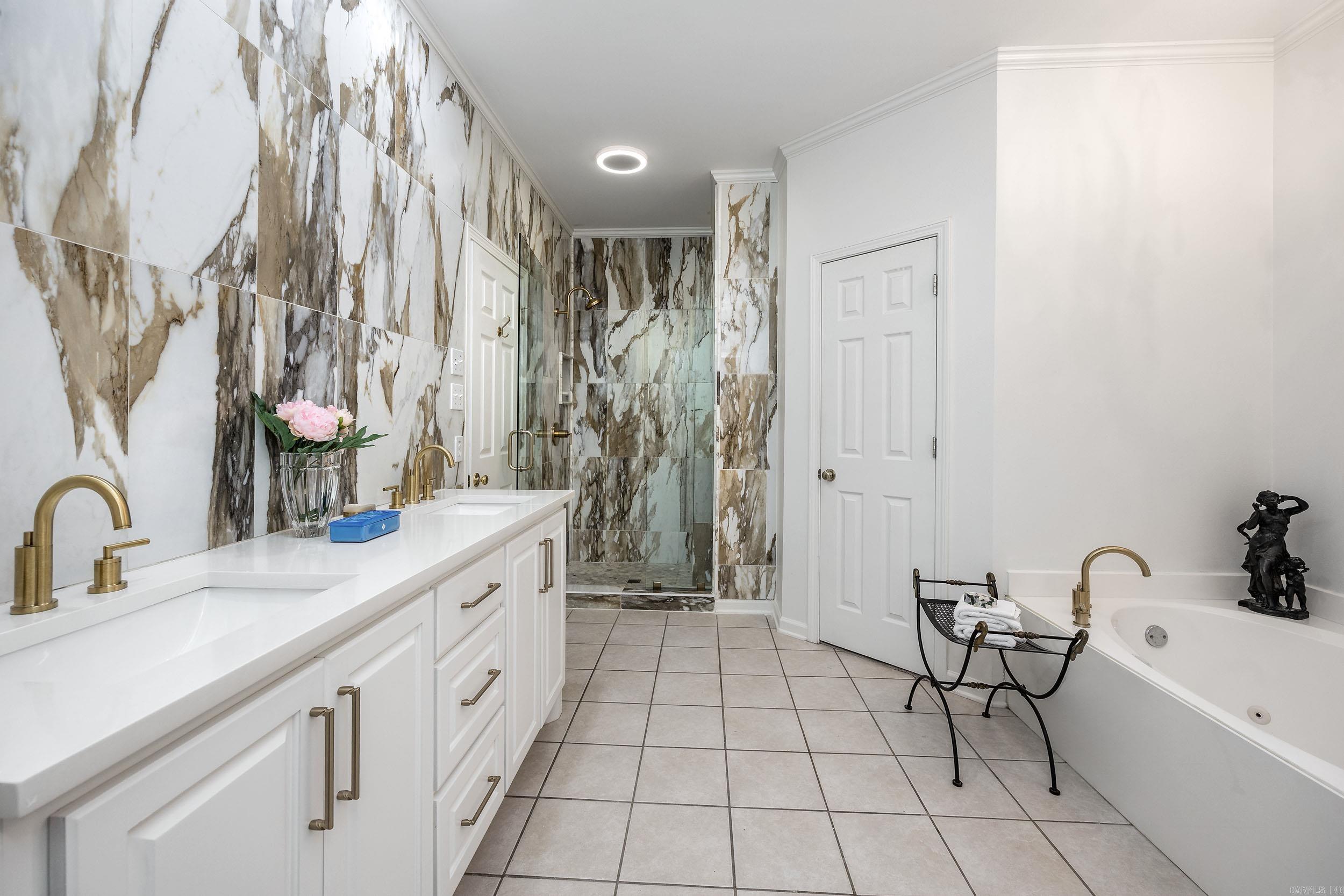CHENAL VALLEY DUQUESNE COMMUNITY - Residential