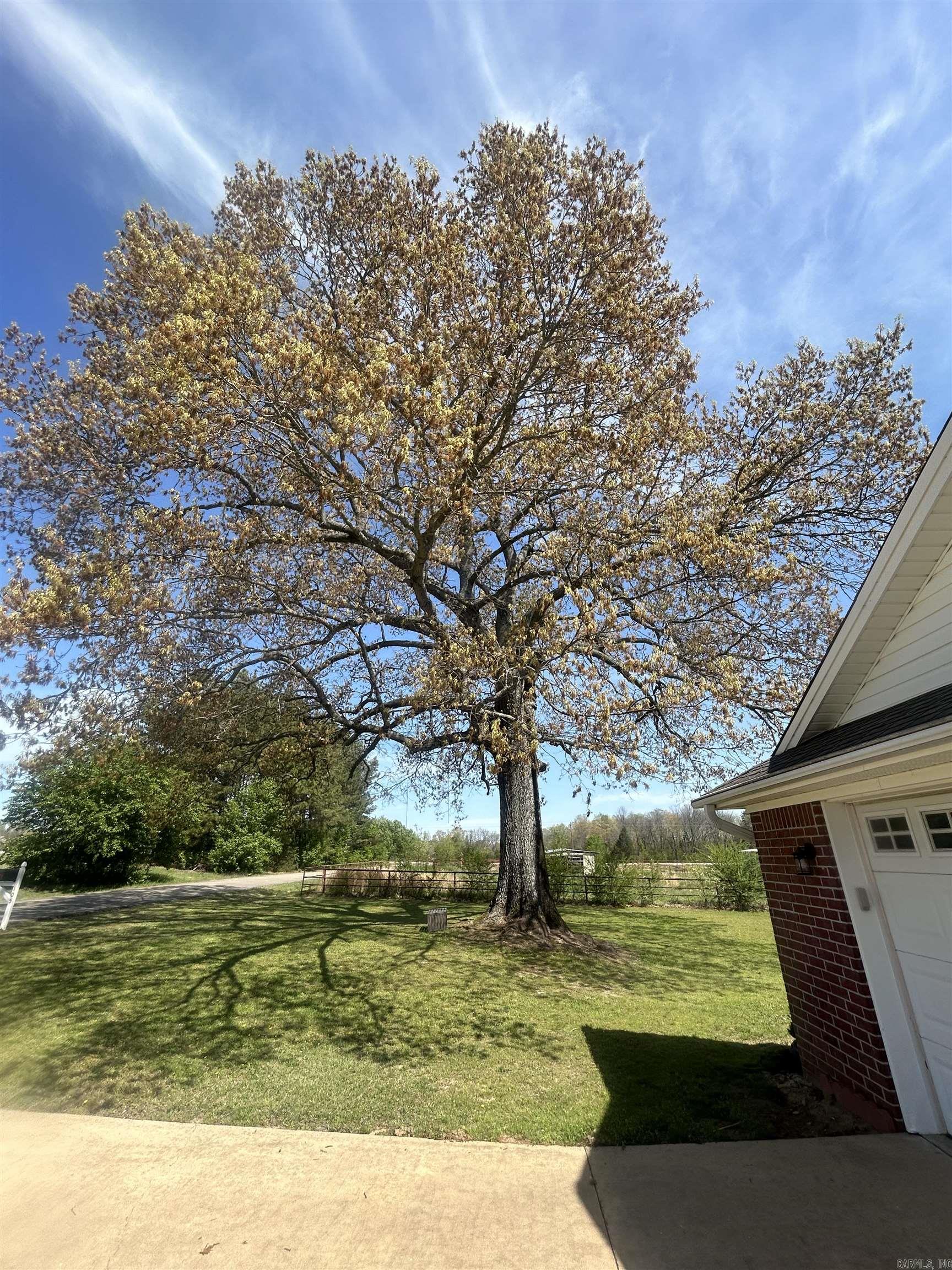 CENTERVIEW ESTATES - Residential
