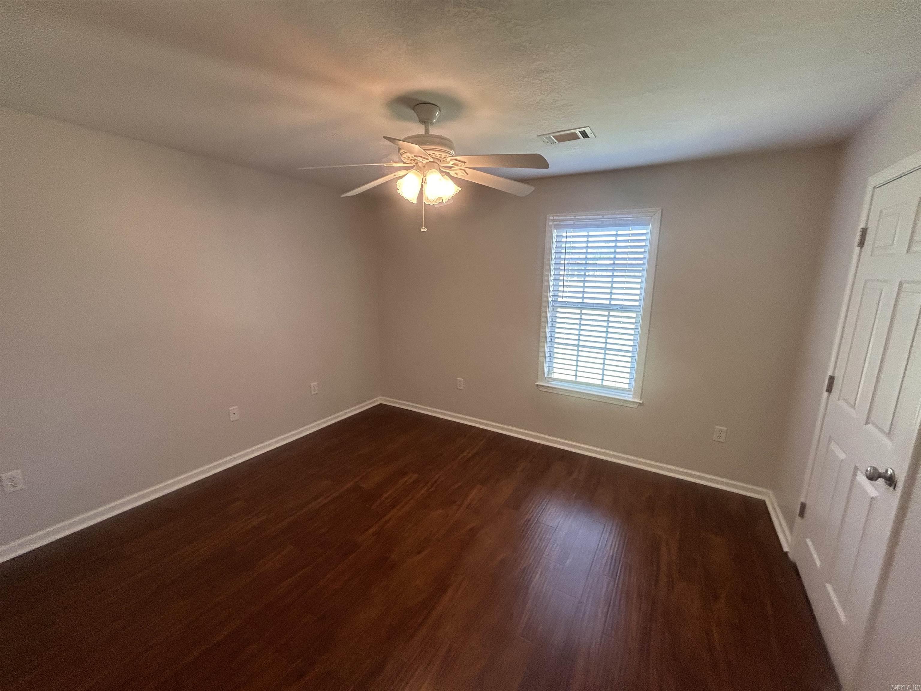 CENTERVIEW ESTATES - Residential