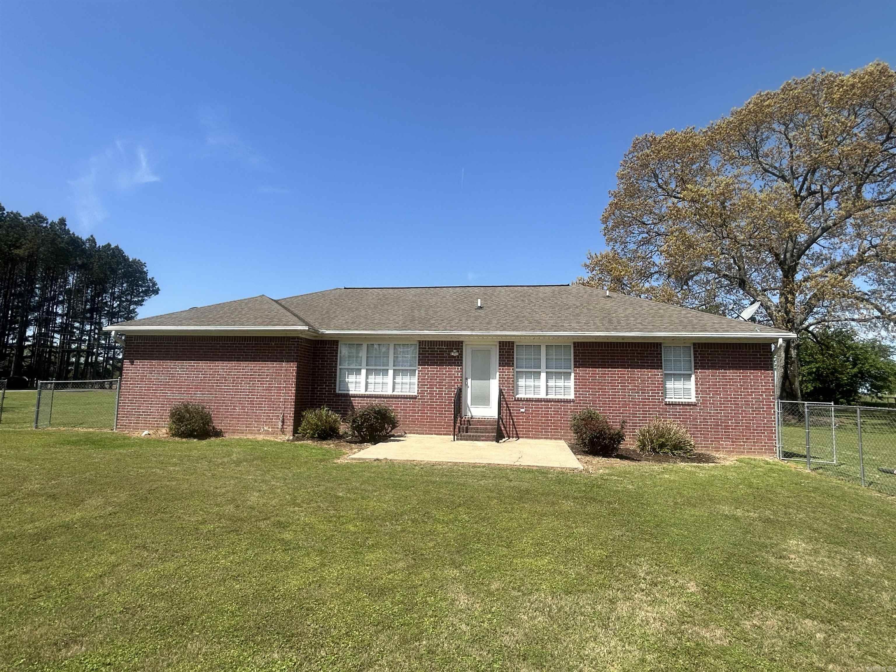 CENTERVIEW ESTATES - Residential