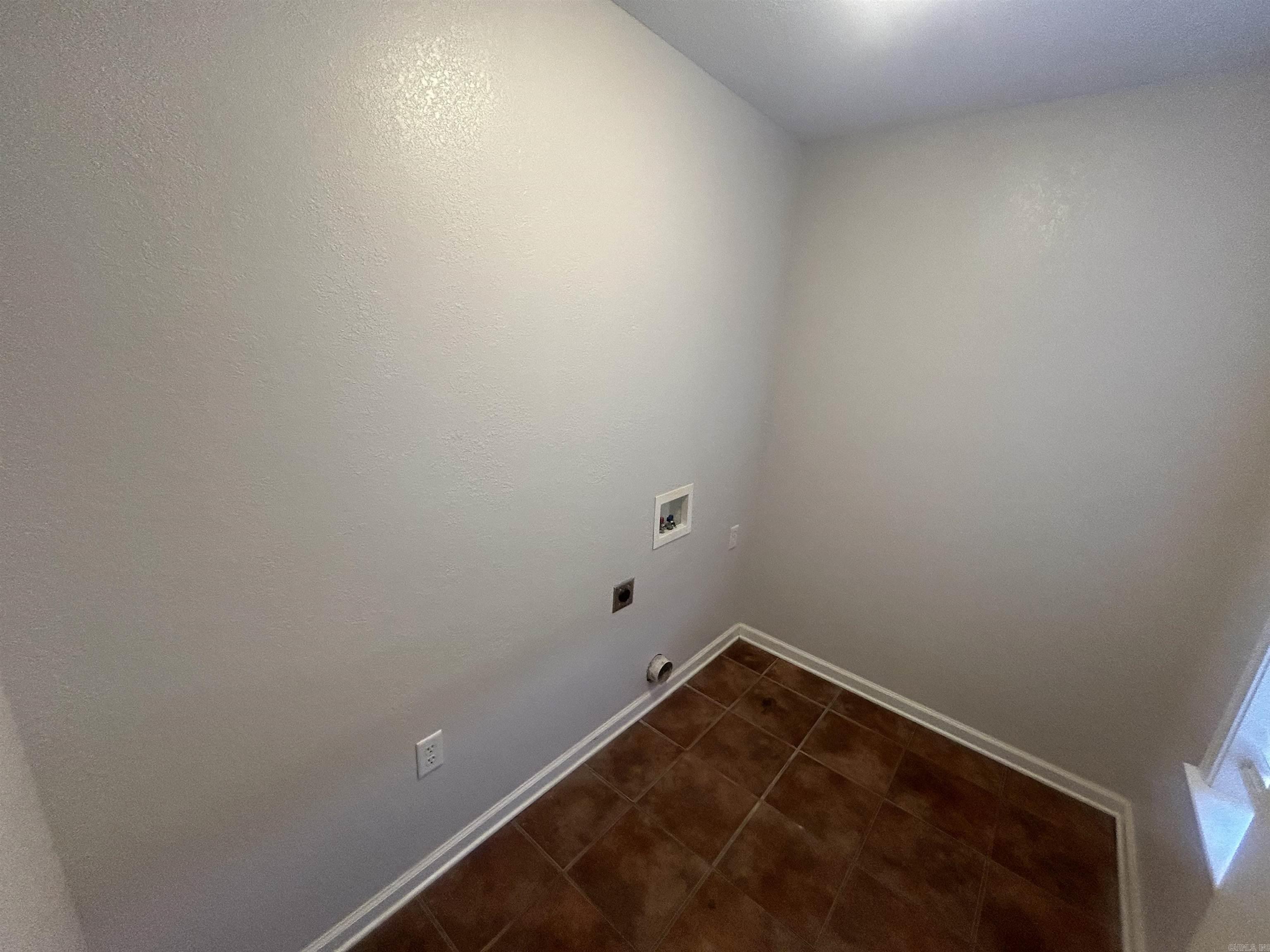 CENTERVIEW ESTATES - Residential