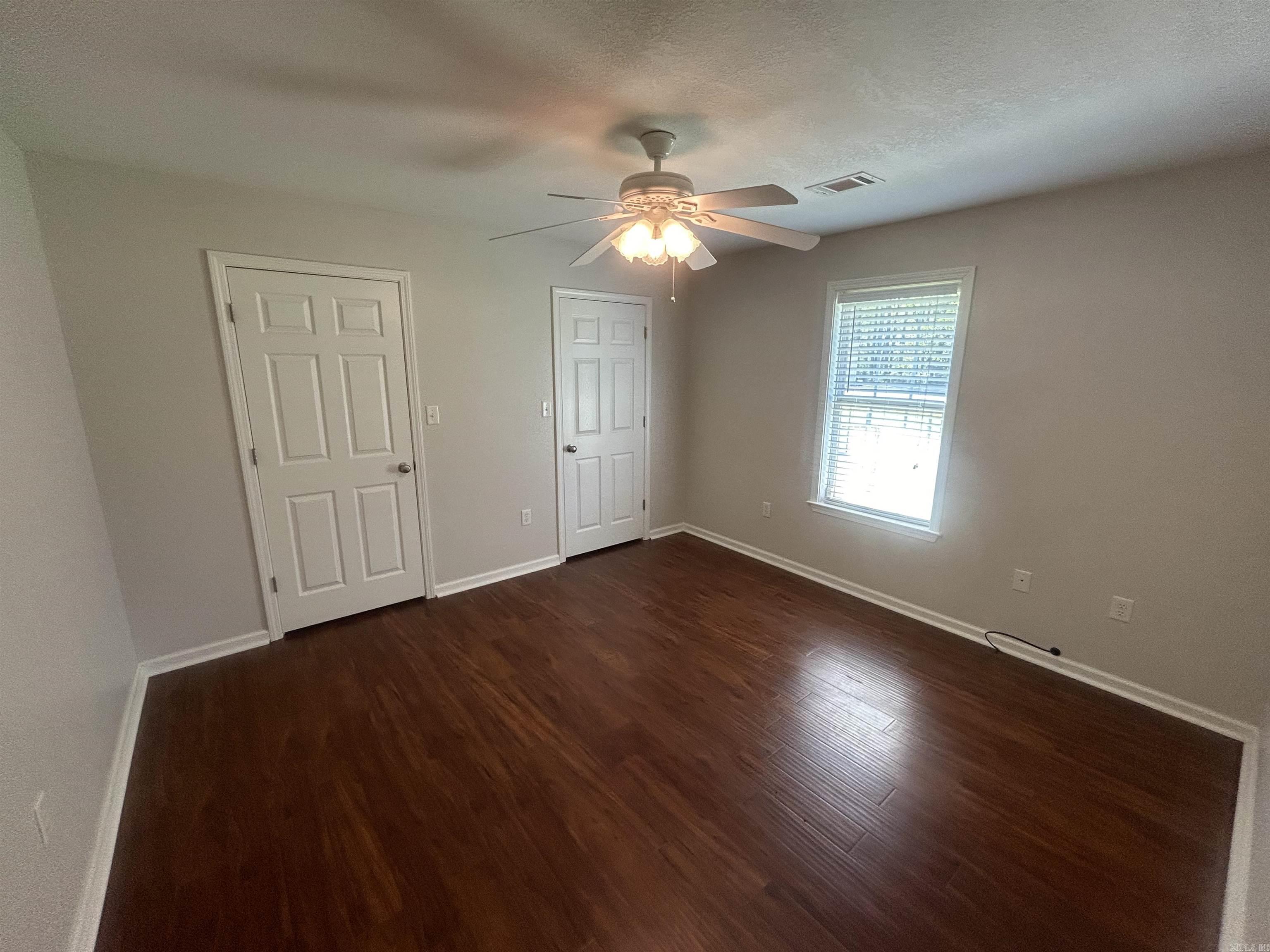CENTERVIEW ESTATES - Residential