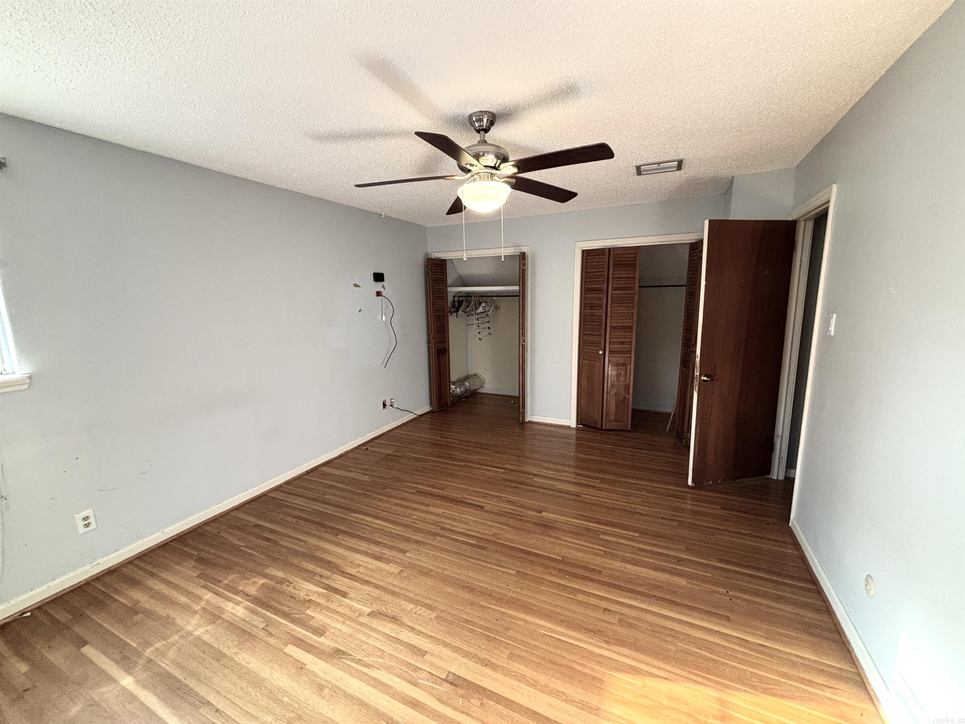 LESSEL ESTATES - Residential