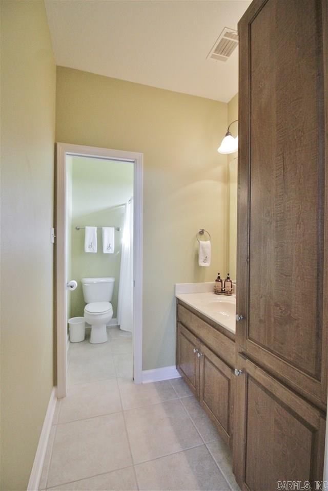 RIVER RANCH - Residential