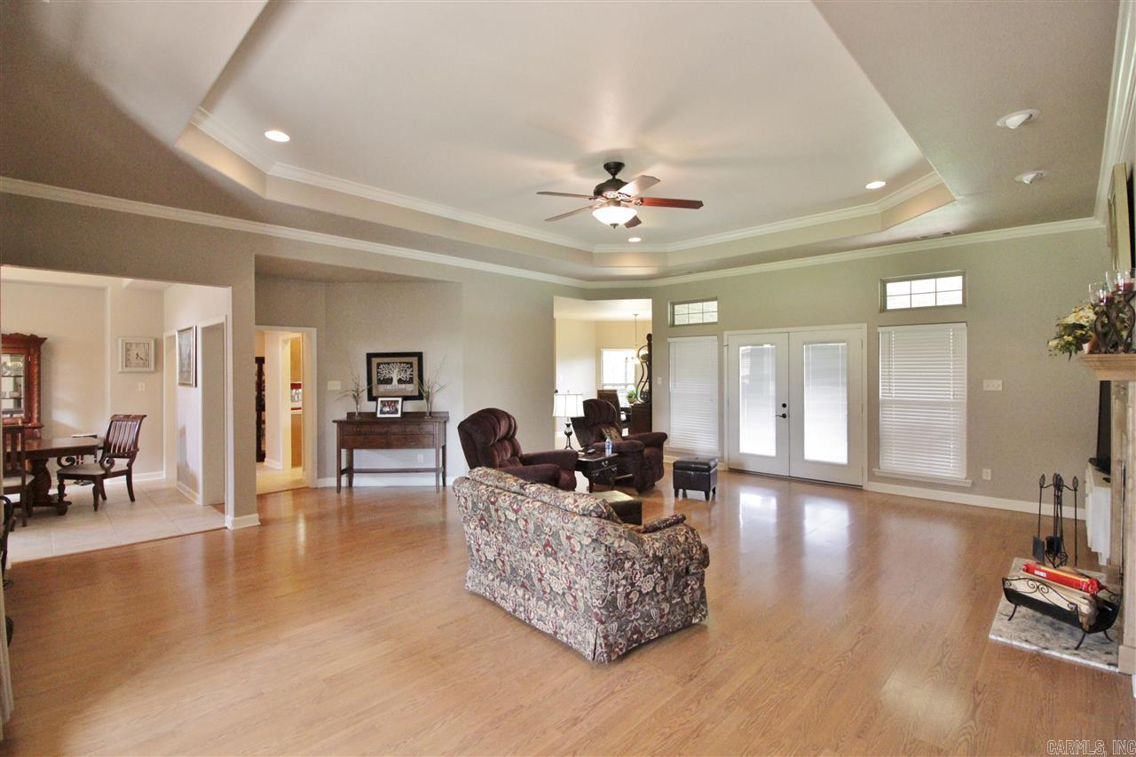 RIVER RANCH - Residential