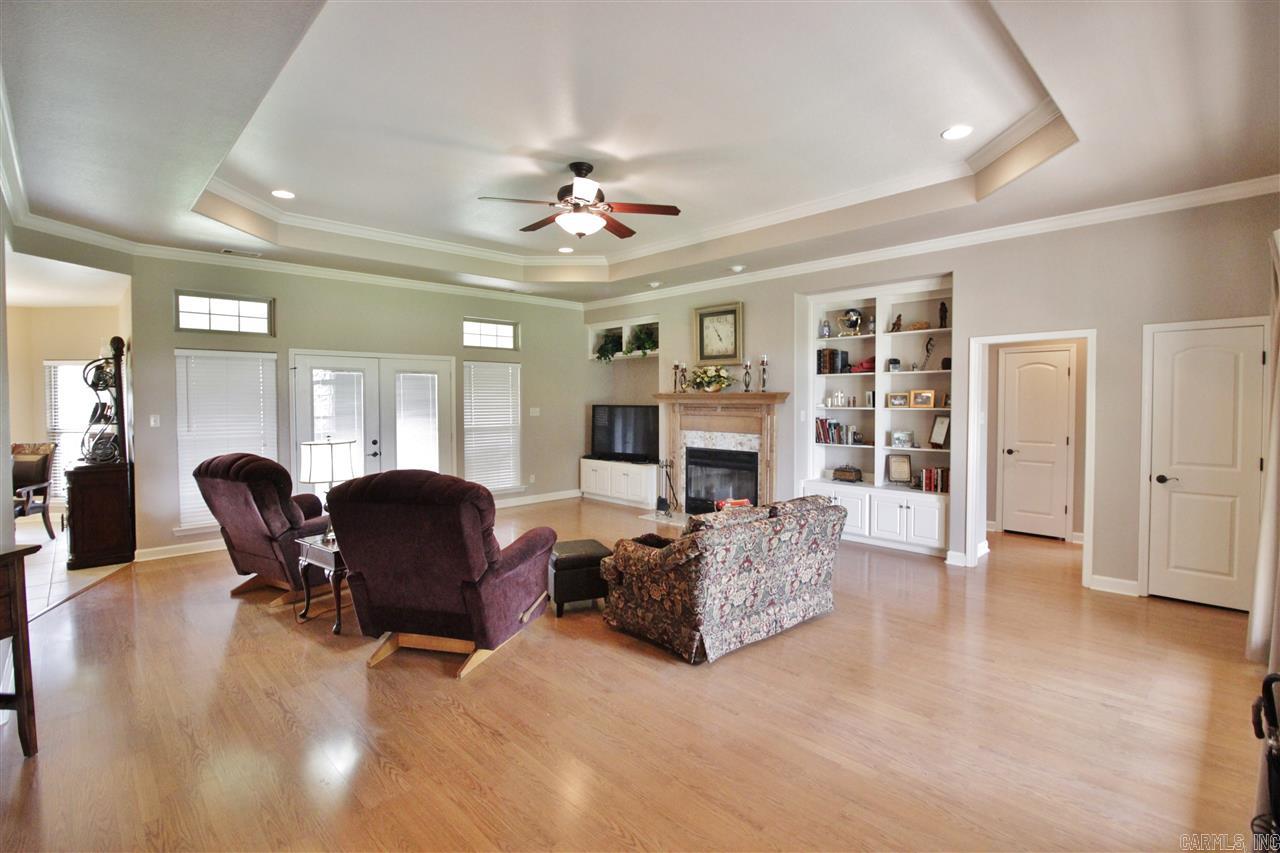 RIVER RANCH - Residential