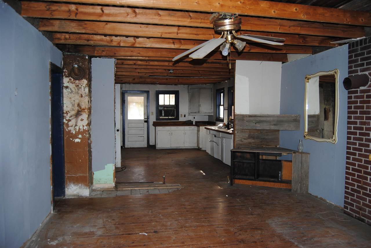 Metes & Bounds - Commercial Sale