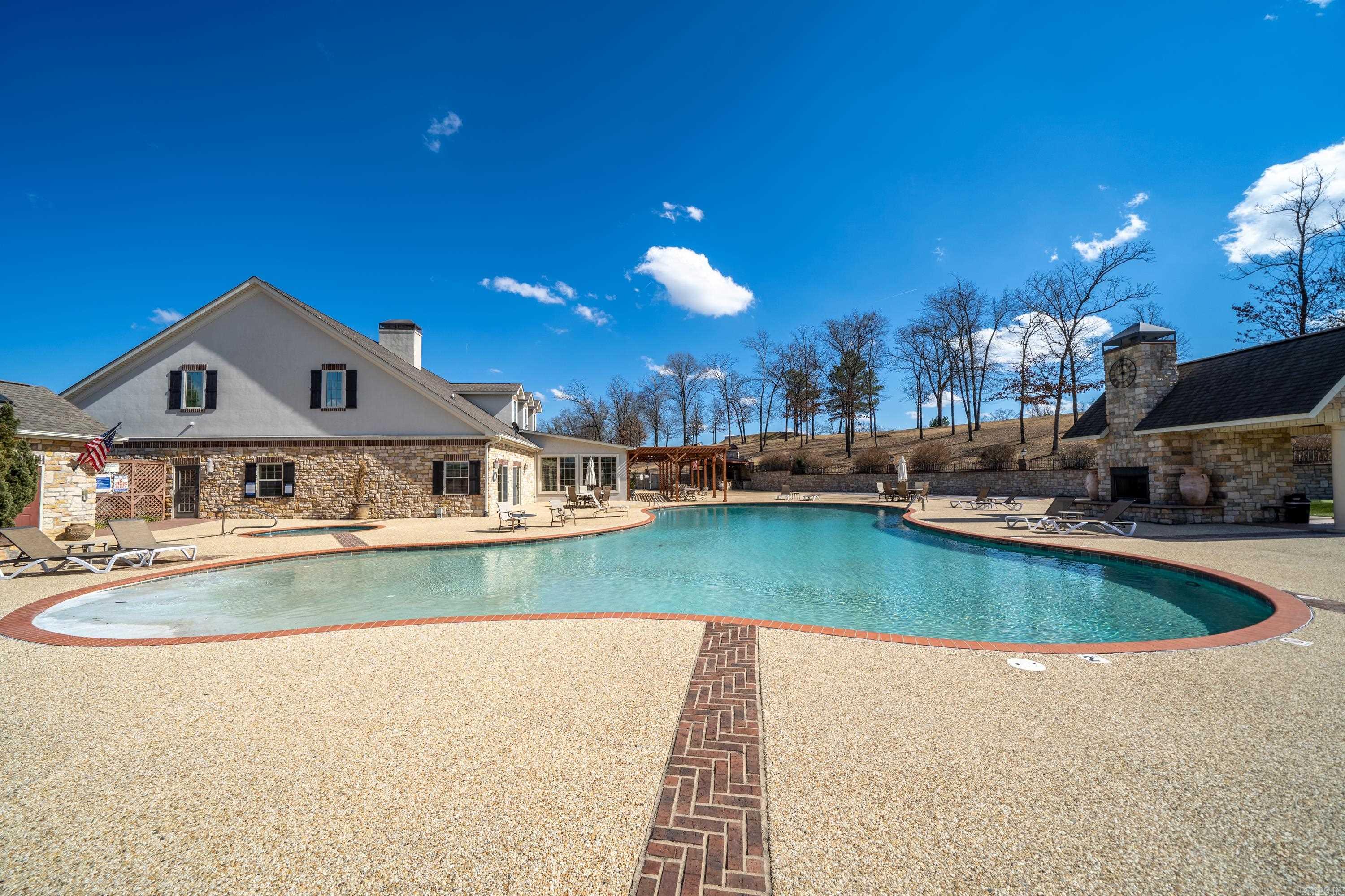 Forest Lakes - Residential