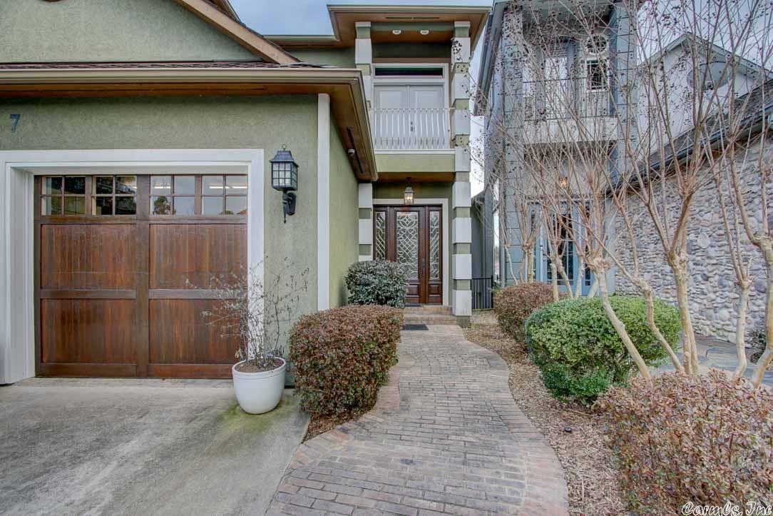 Paradise Lake Village Townhomes - Residential