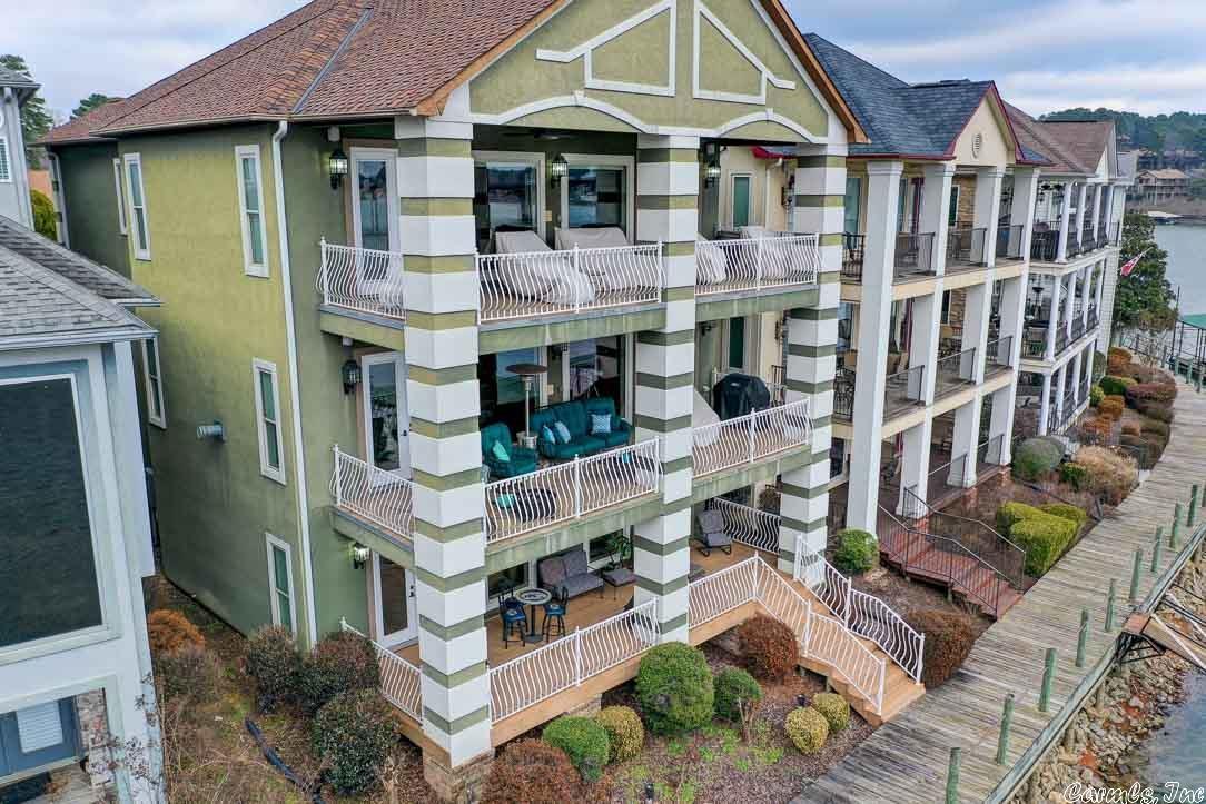 Paradise Lake Village Townhomes - Residential