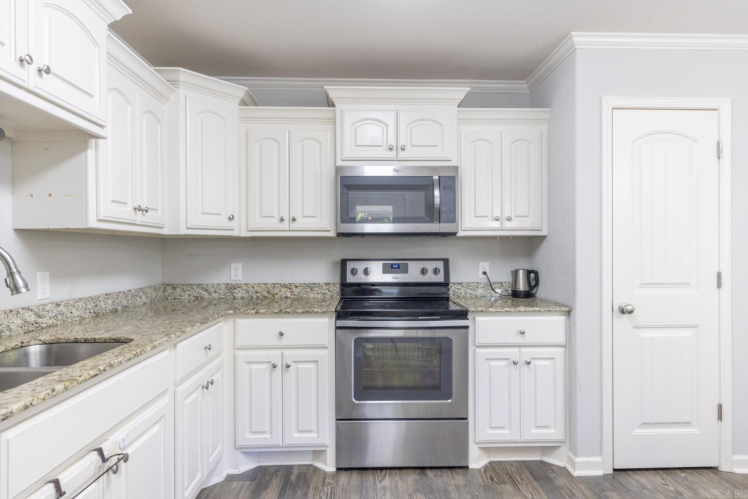 OAKTREE PLACE - Residential