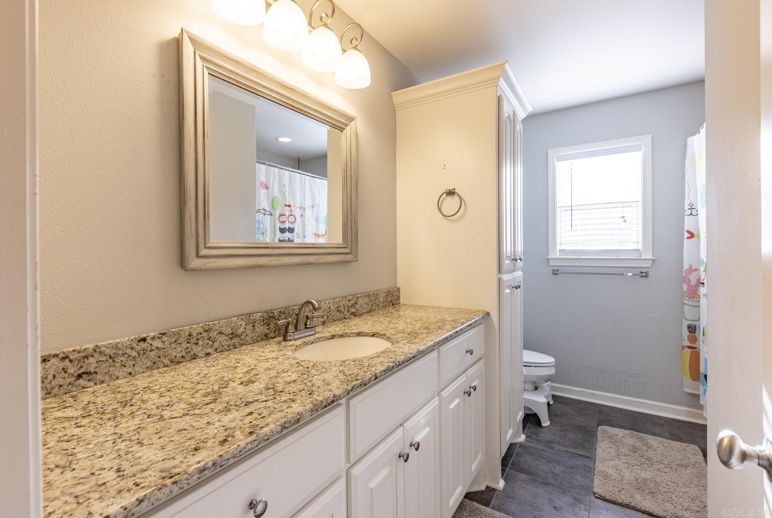 OAKTREE PLACE - Residential