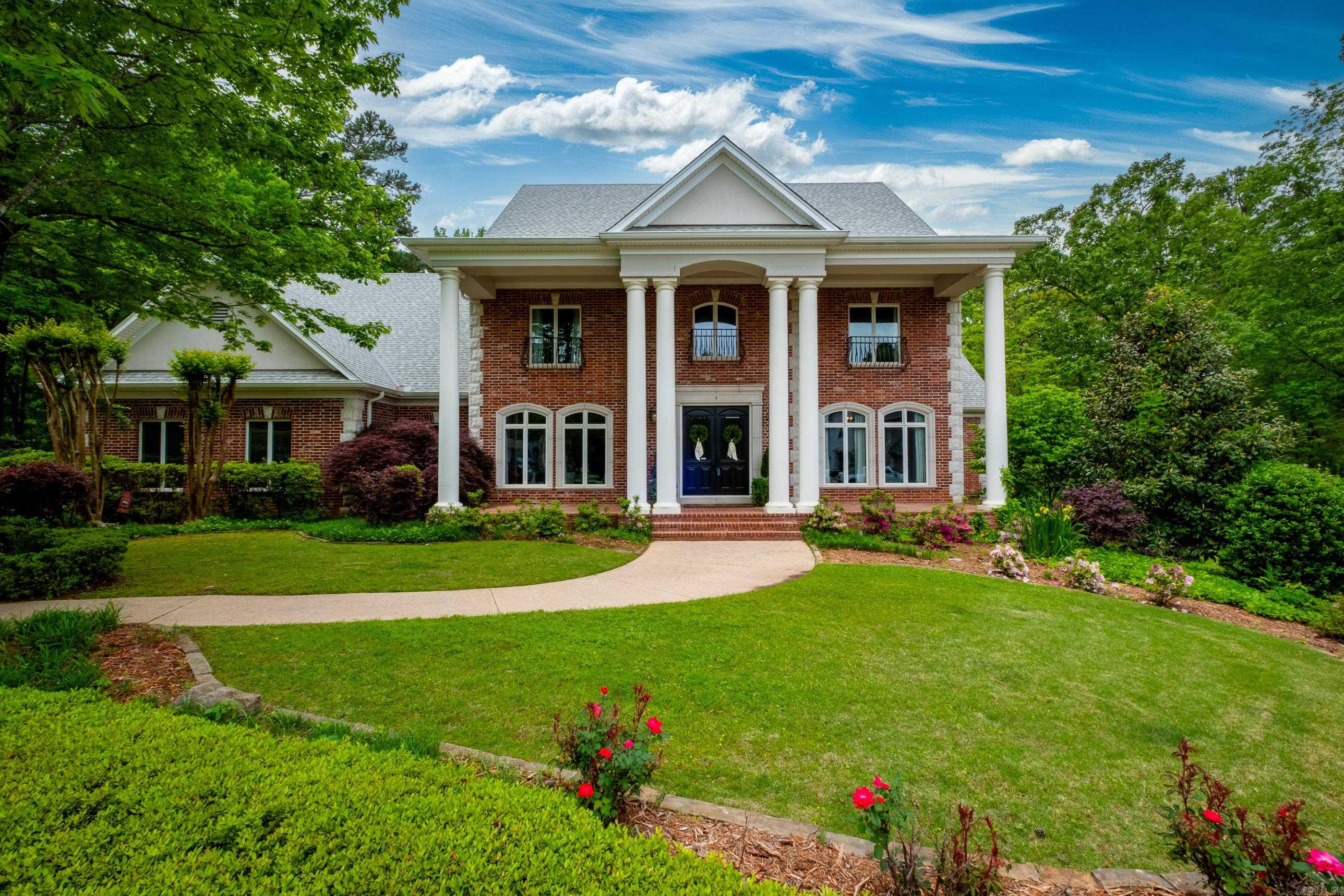 CHENAL VALLEY THE ESTATES - Residential