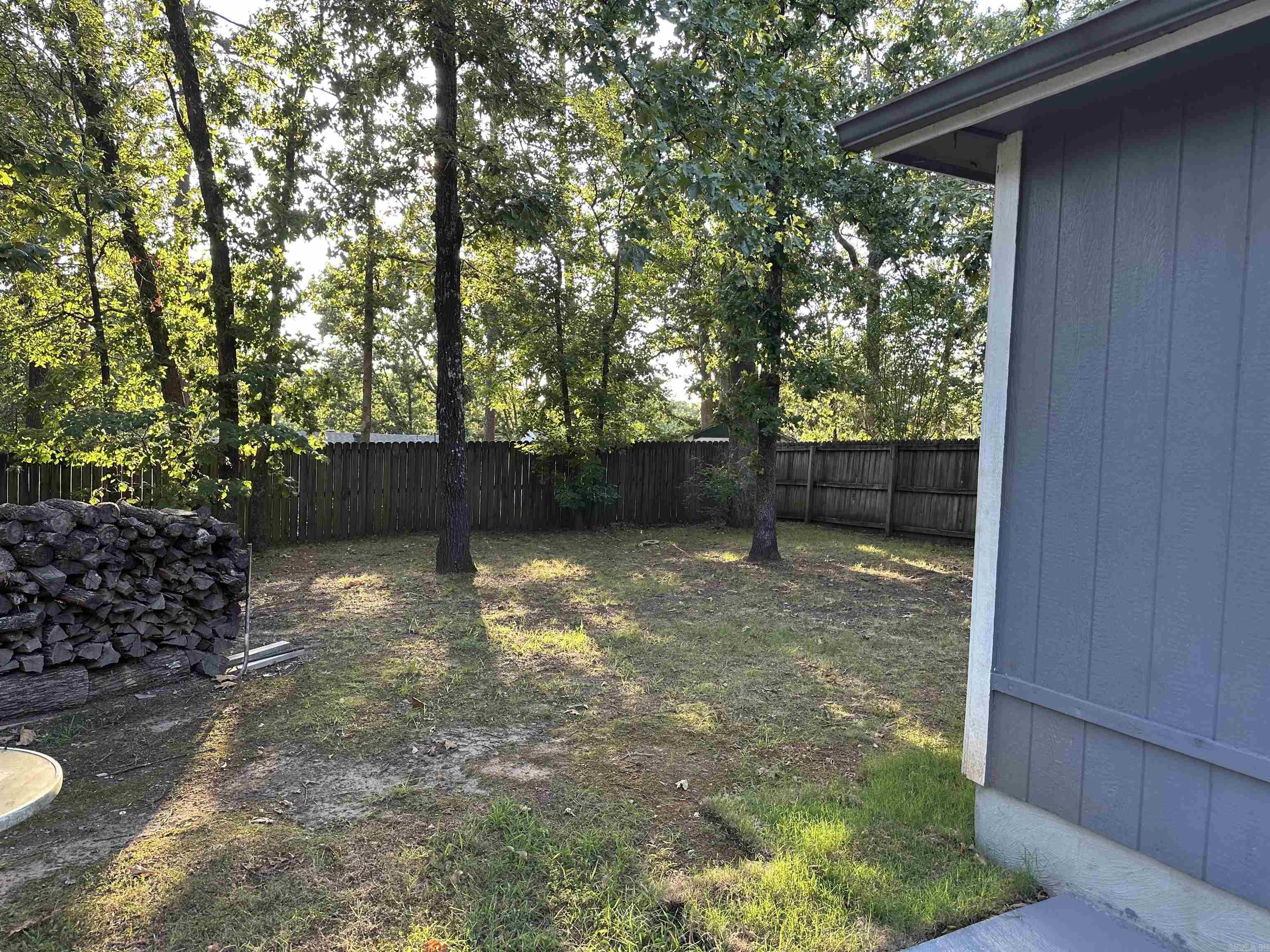 ROLLING OAKS - Residential
