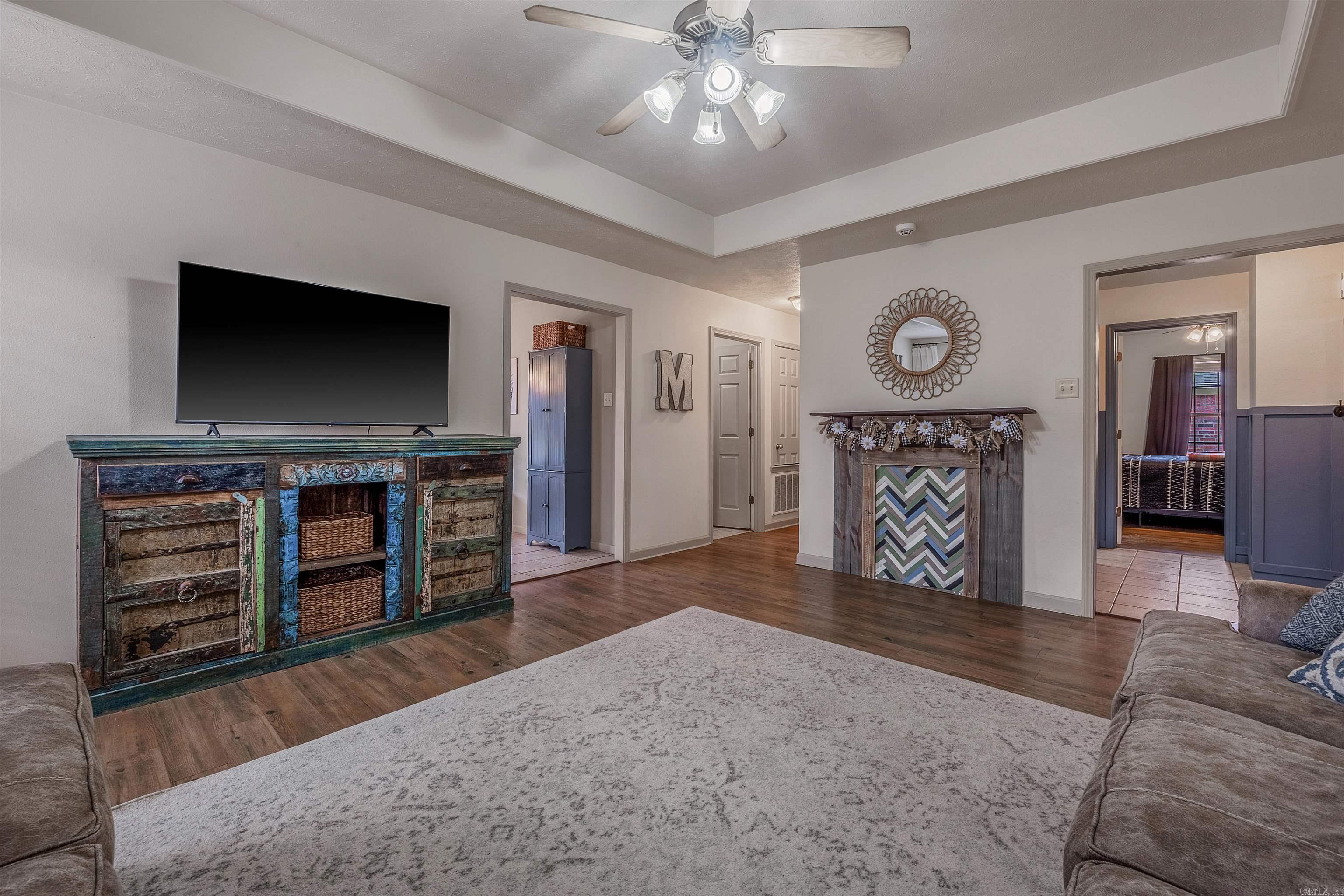 Brownstone - Residential