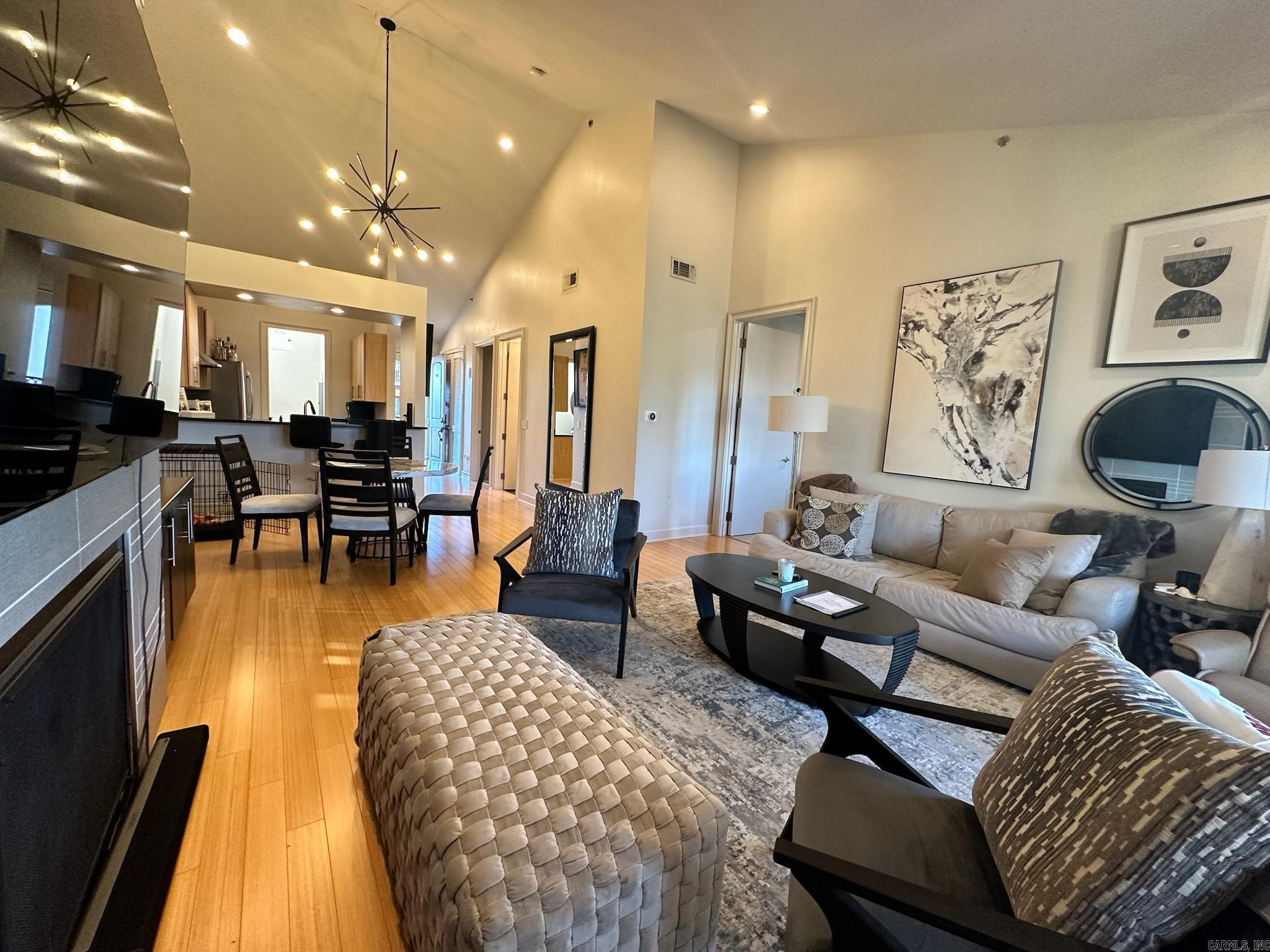 CHENAL WOODS HPR - Residential