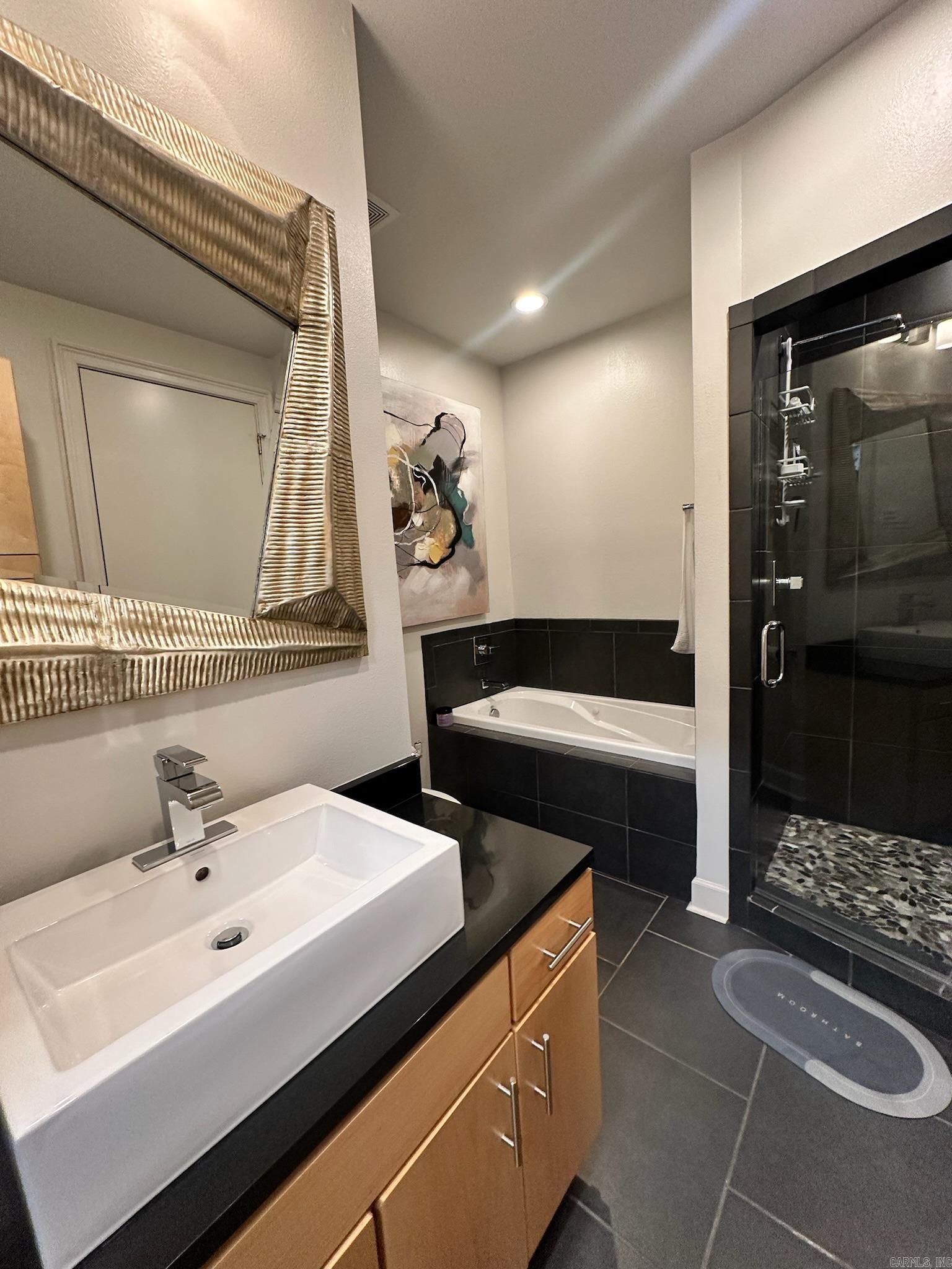 CHENAL WOODS HPR - Residential