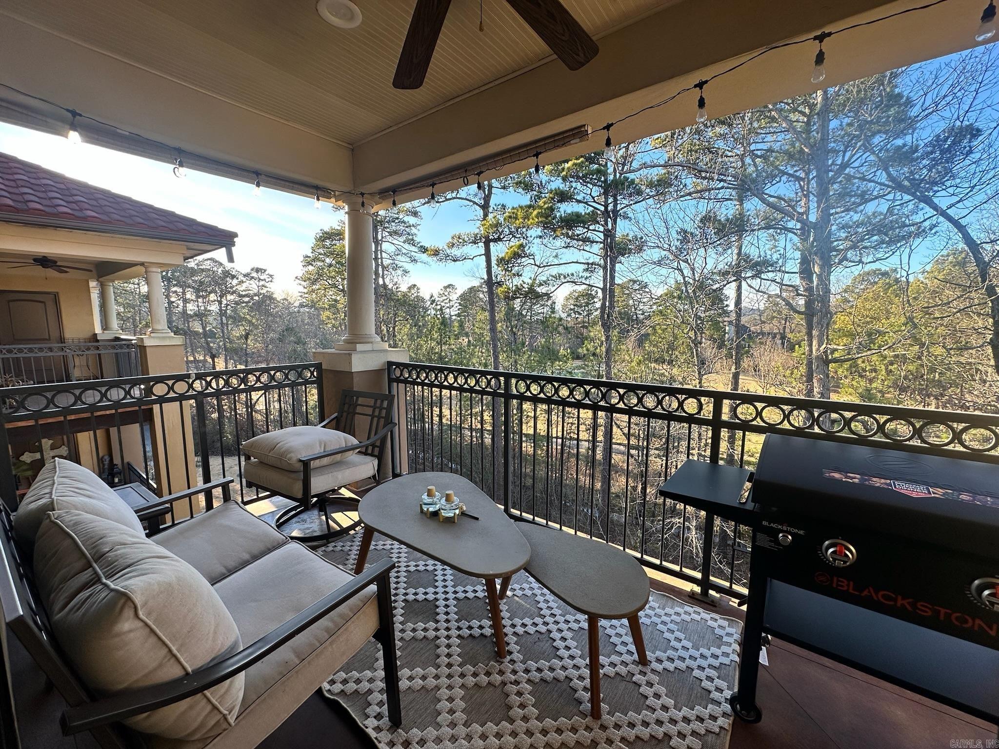 CHENAL WOODS HPR - Residential