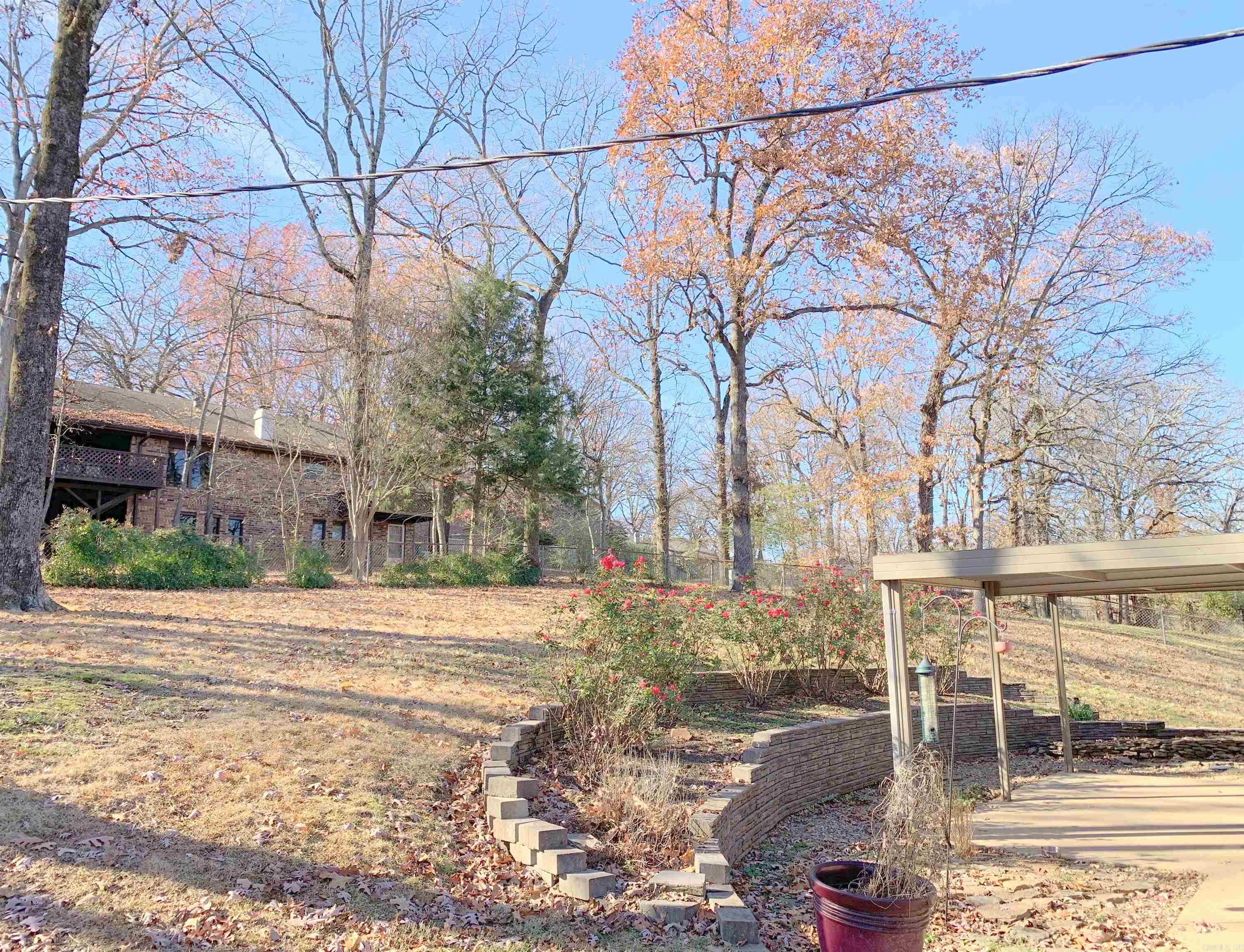 COUNTRY CLUB PARK - Residential